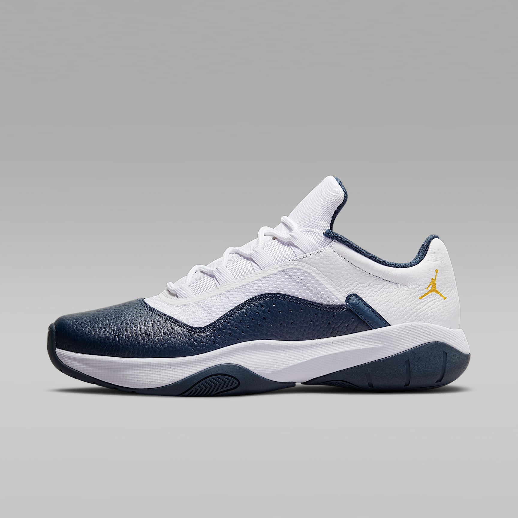 Pánská bota Air Jordan 11 CMFT Low