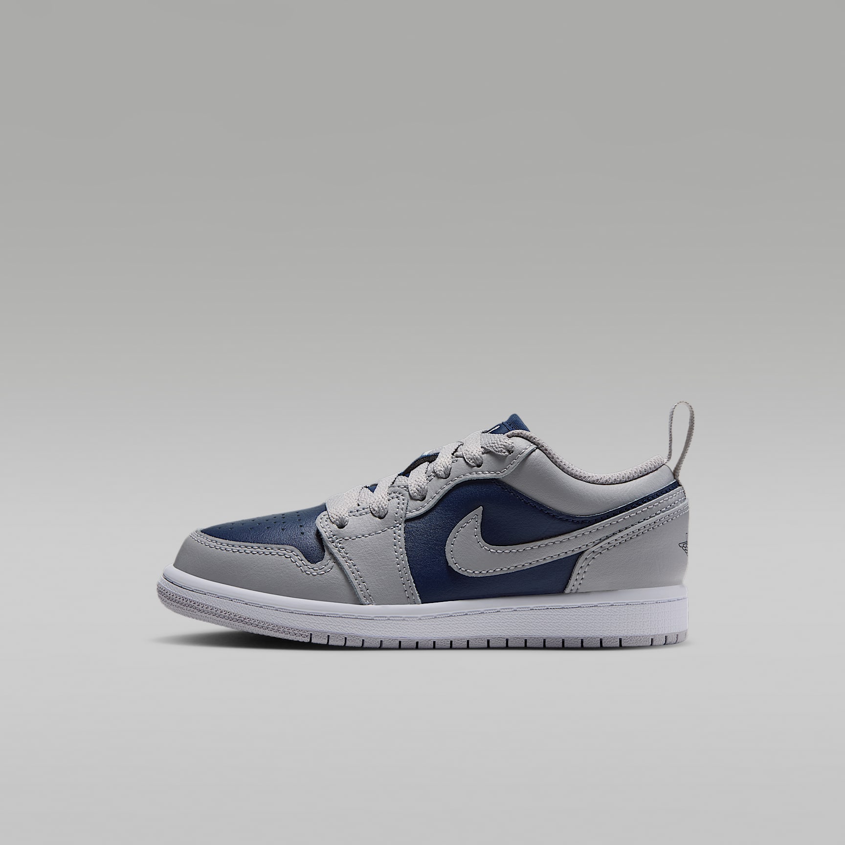 Jordan 1 Low Younger Kids' Shoes