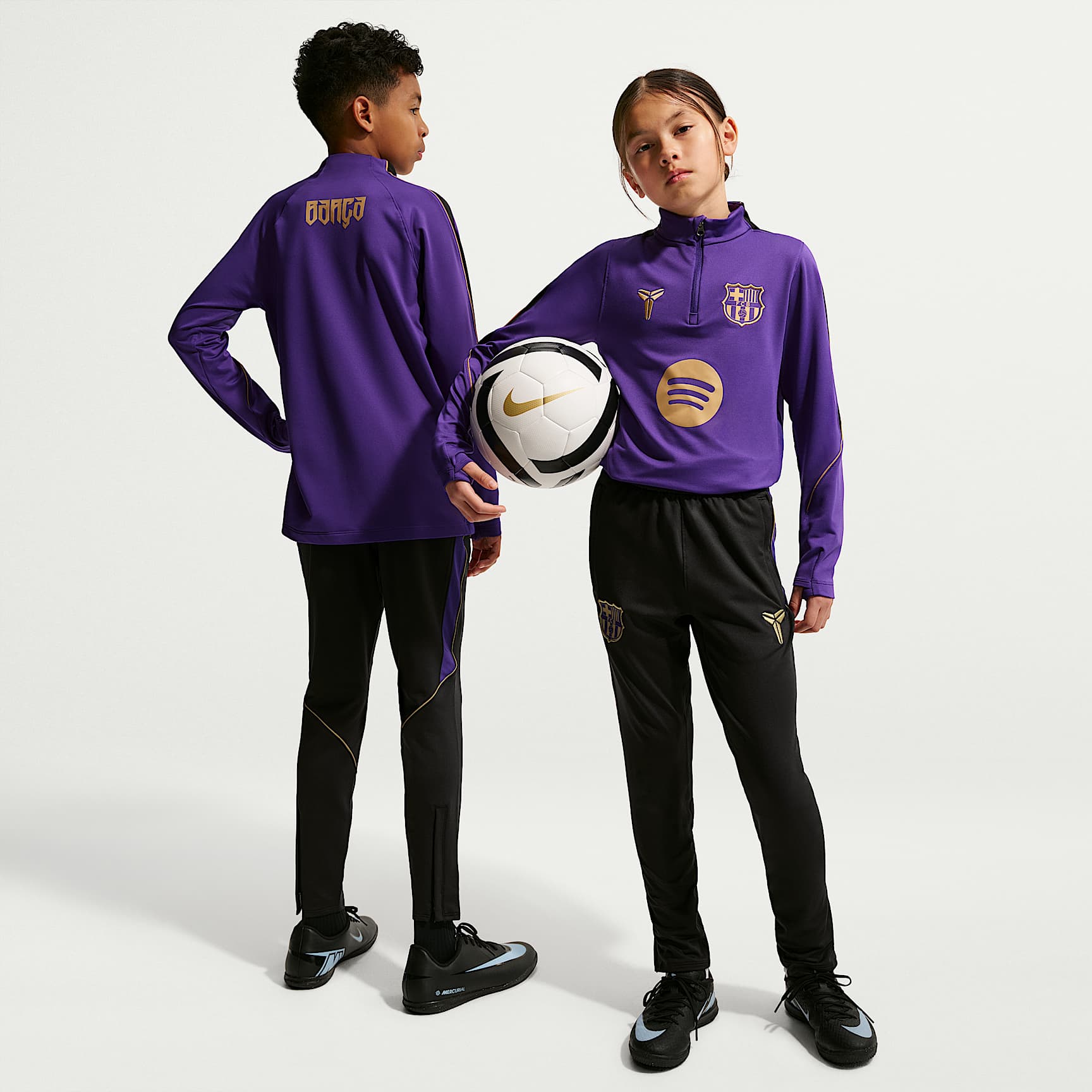 FC Barcelona Strike Away Big Kids' Kobe Dri-FIT Soccer Knit Pants
