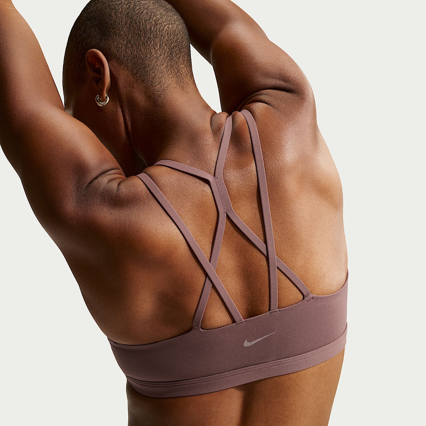 Nike Zenvy Strappy sport-bh met vulling en lichte ondersteuning