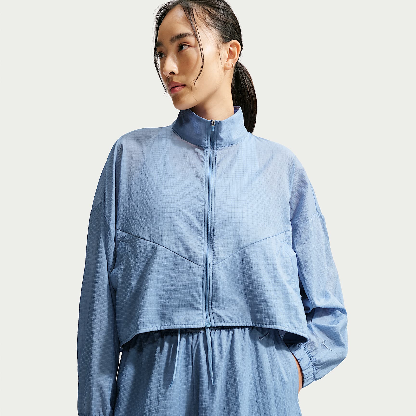 Nike Sportswear Women's Oversized Lightweight Ripstop Jacket