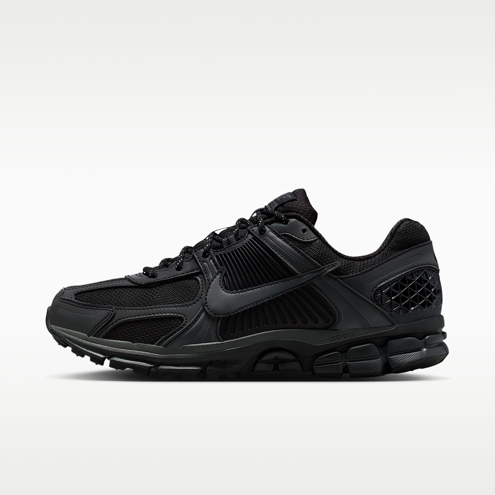 Tenis con detalles reflejantes para hombre Nike Zoom Vomero 5 SE