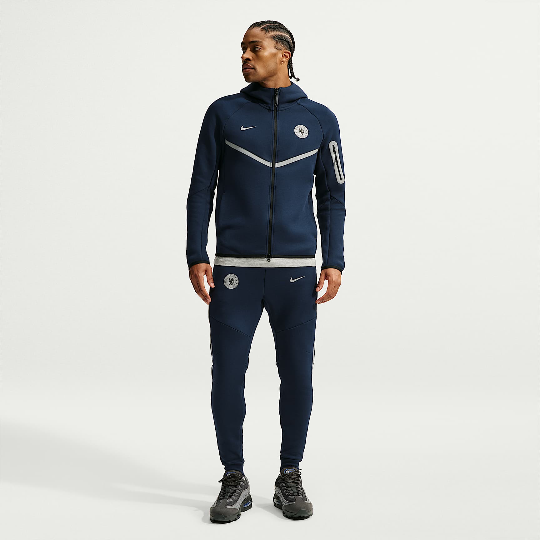 Pánské fotbalové běžecké kalhoty Chelsea FC Tech Fleece
