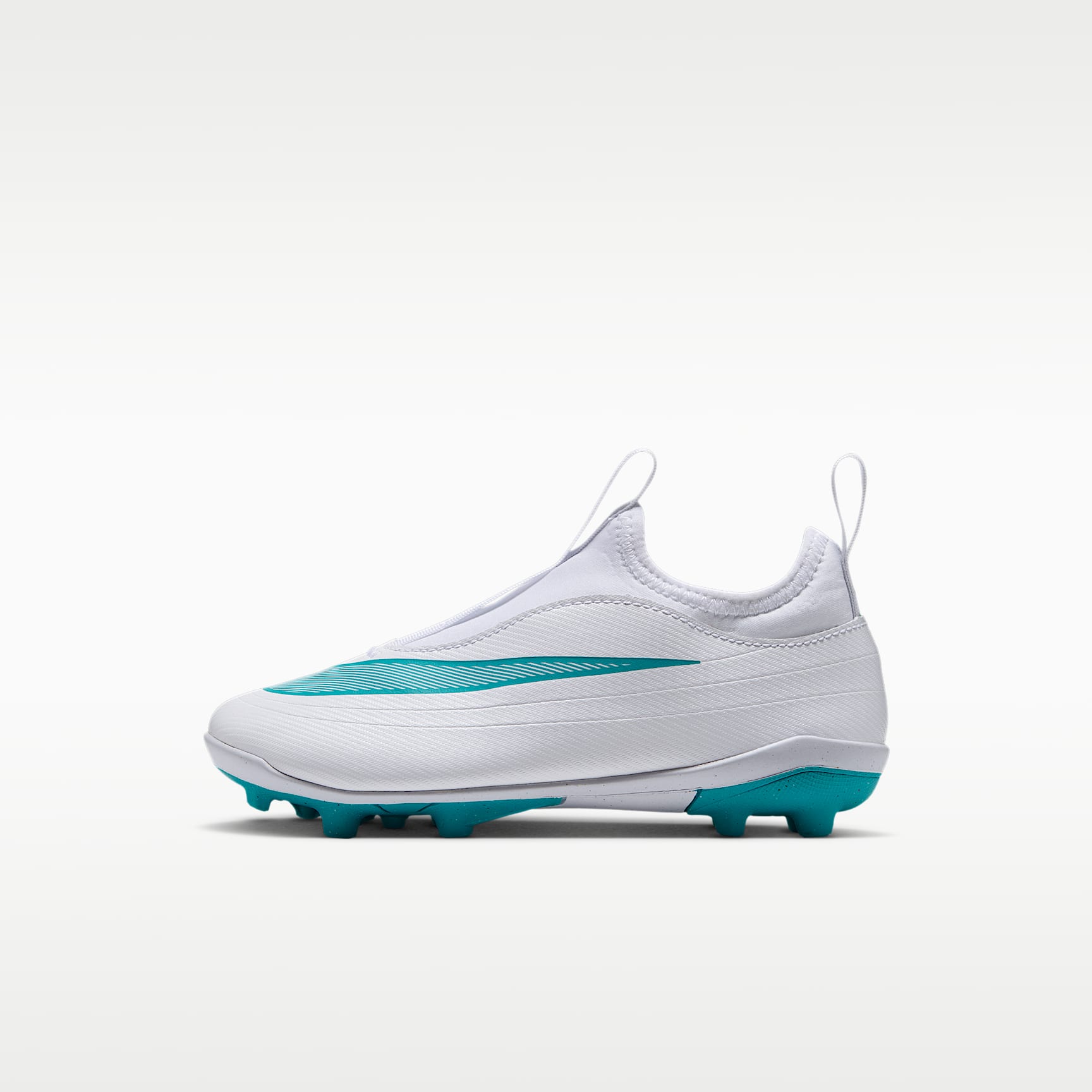 Nike Jr. Mercurial Vapor 17 Club Younger Kids' Multi-Ground Low-Top Football Boots