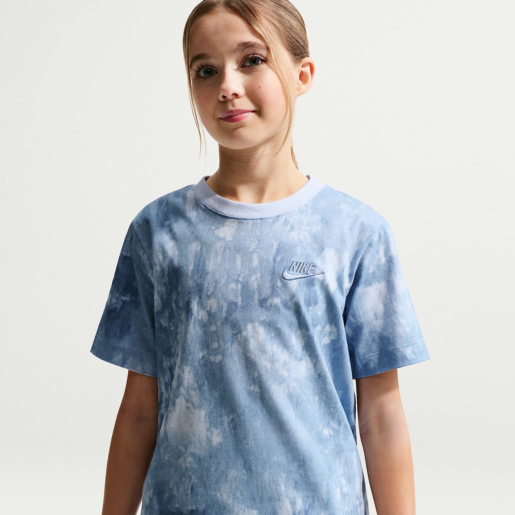 Nike Sportswear Big Kids' T-Shirt