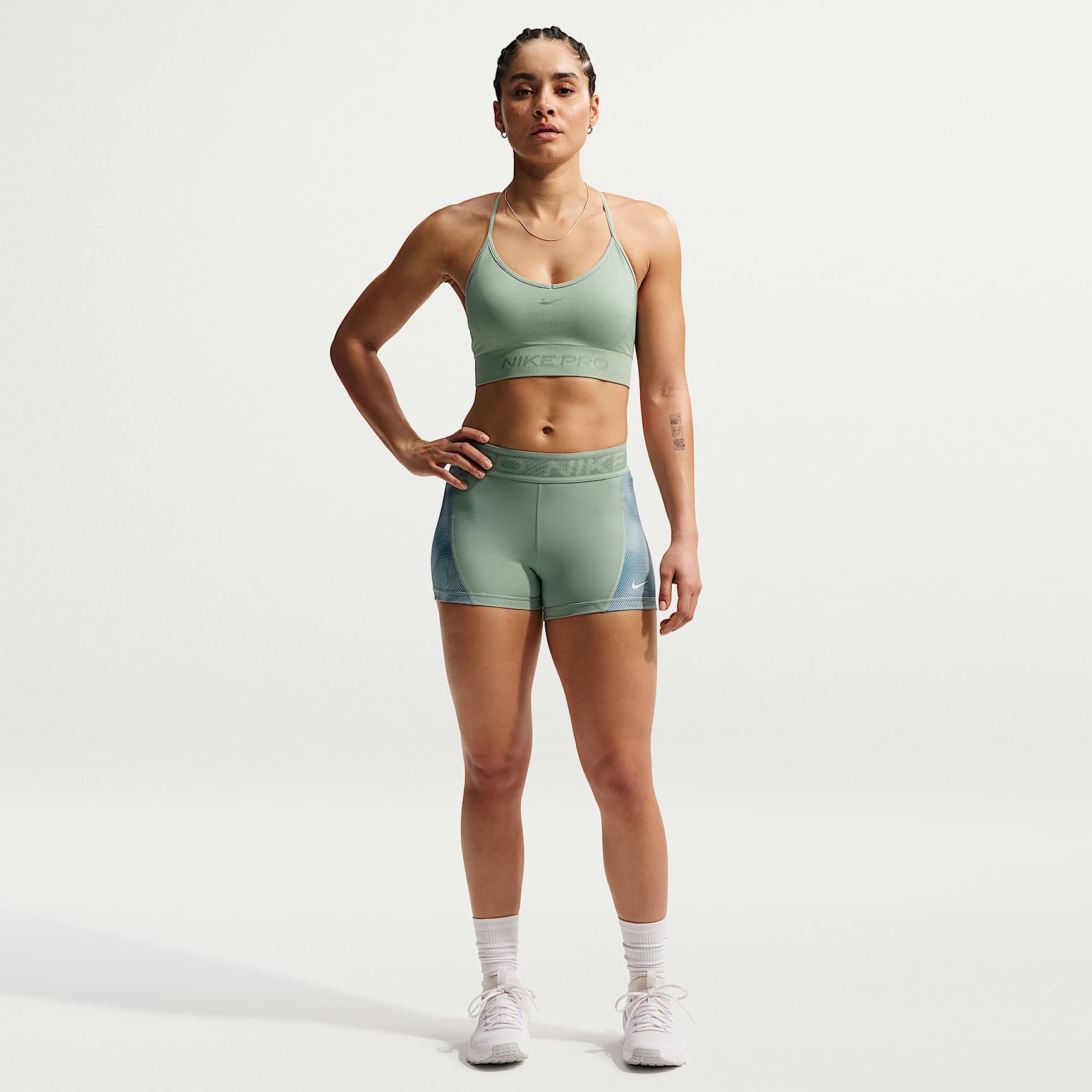 Shorts de tiro medio de 8 cm para mujer Nike Pro