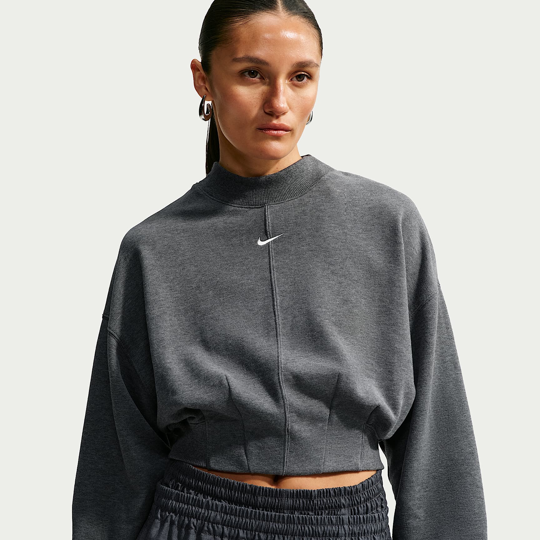 Nike Studio Fleece Lightweight Women's Oversized Cropped Pleated Crew