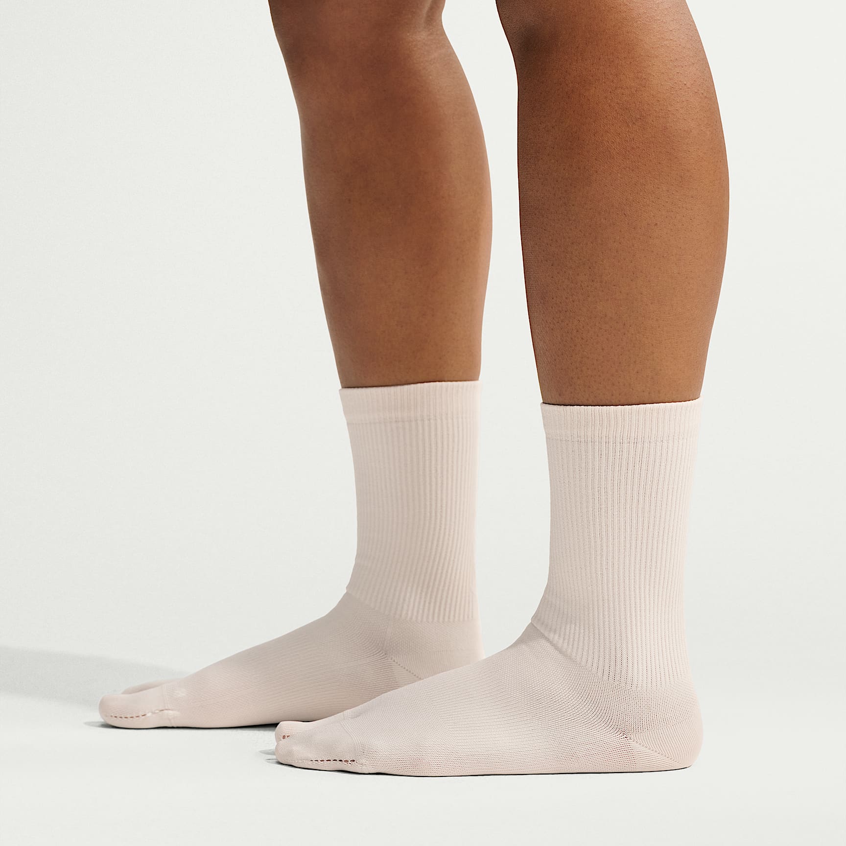 Calze di media lunghezza split-toe NikeSKIMS Rift (1 paio)