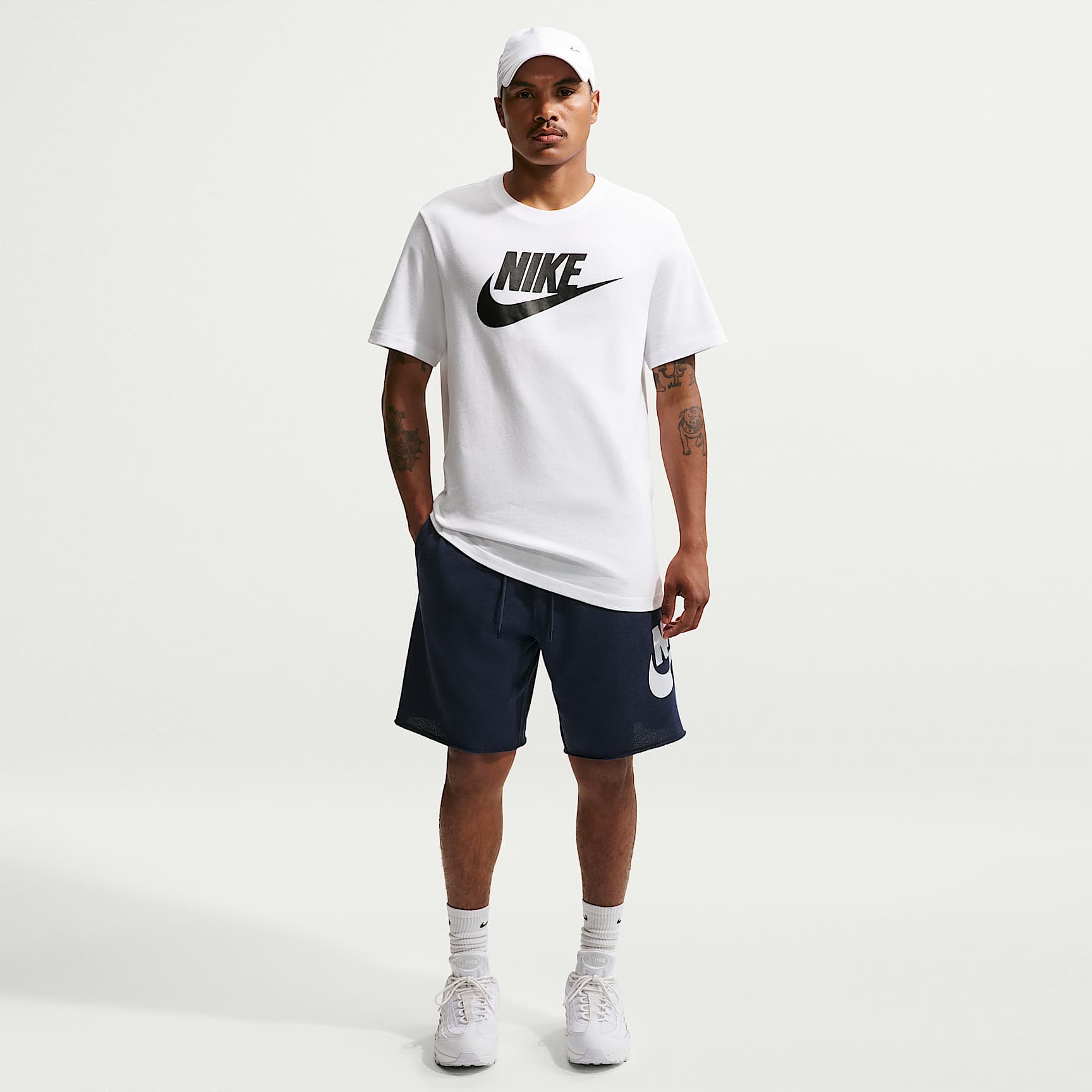 Ανδρικό σορτς Alumni από French Terry ύφασμα Nike Club