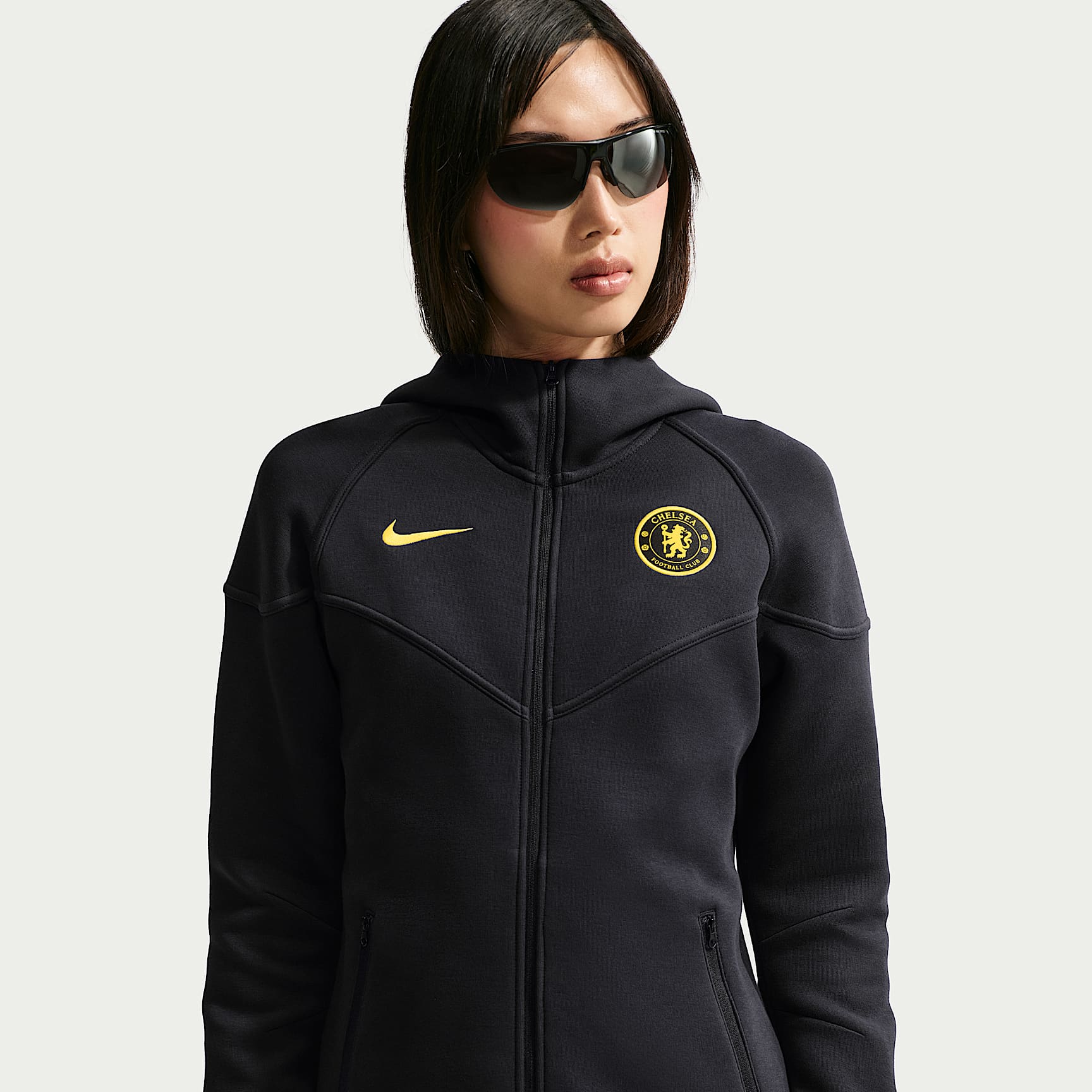 Damska bluza do piłki nożnej z kapturem i zamkiem na całej długości Nike Chelsea F.C. Tech Fleece Windrunner