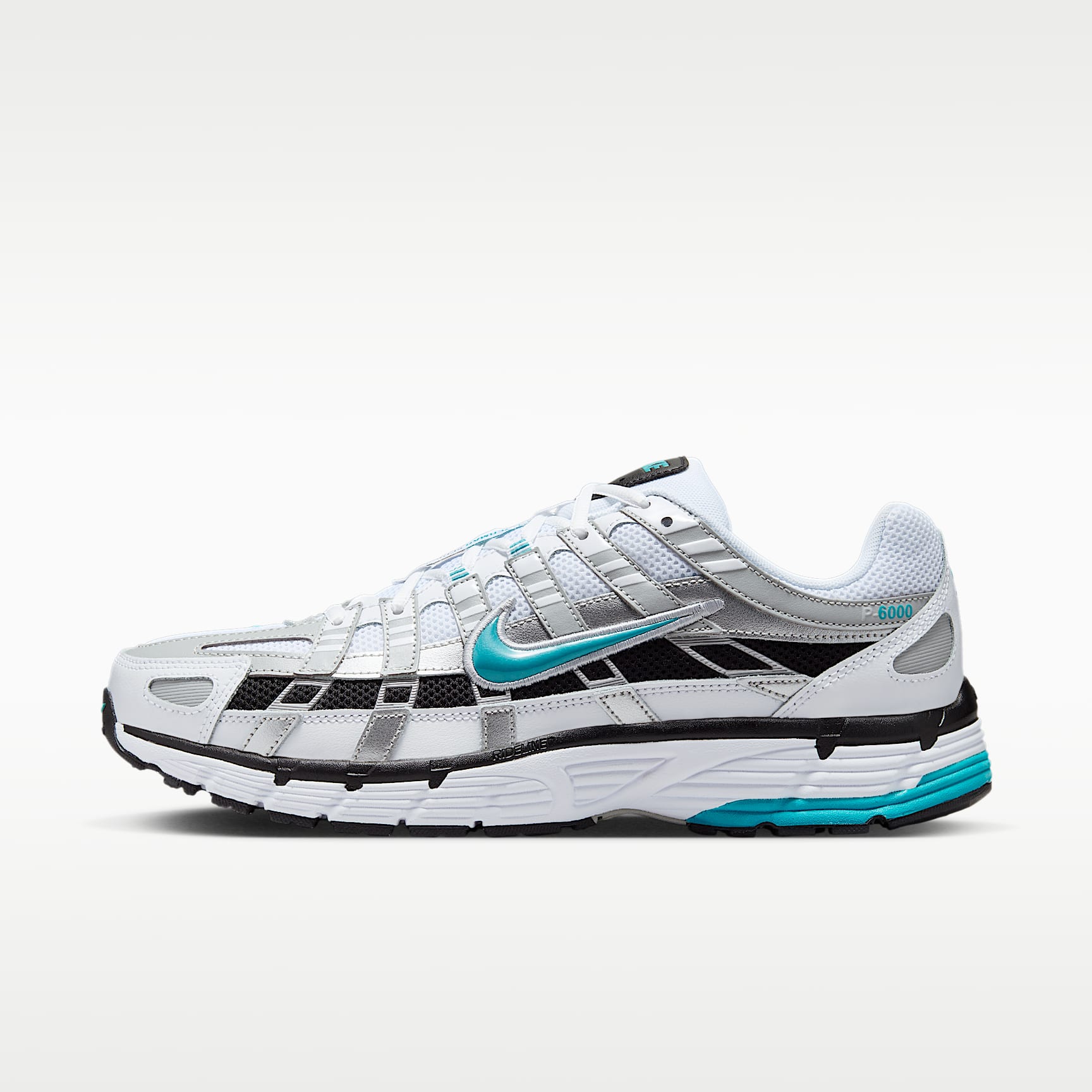 รองเท้า Nike P-6000