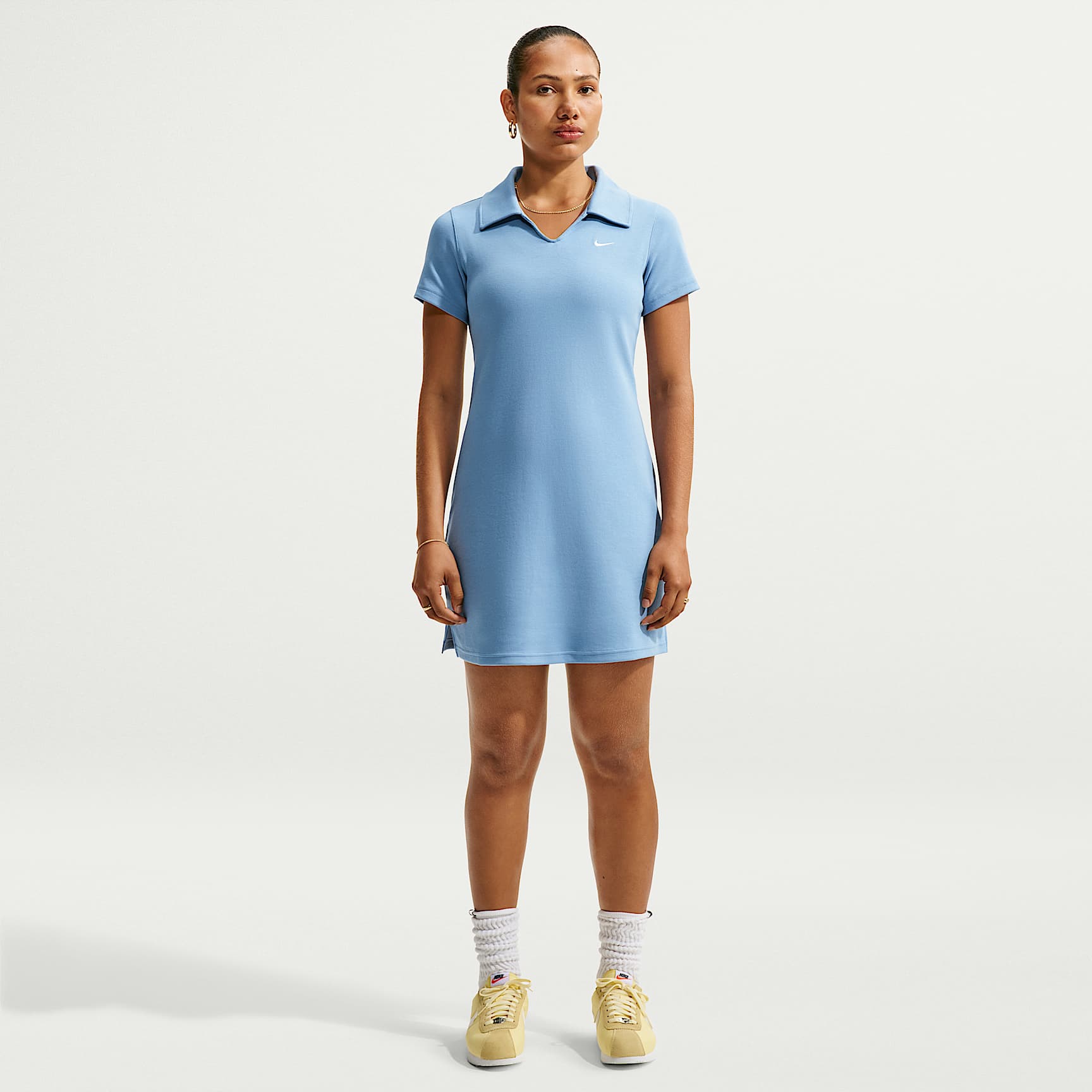 Vestido tipo polo slim para mujer Nike Sportswear Chill Knit