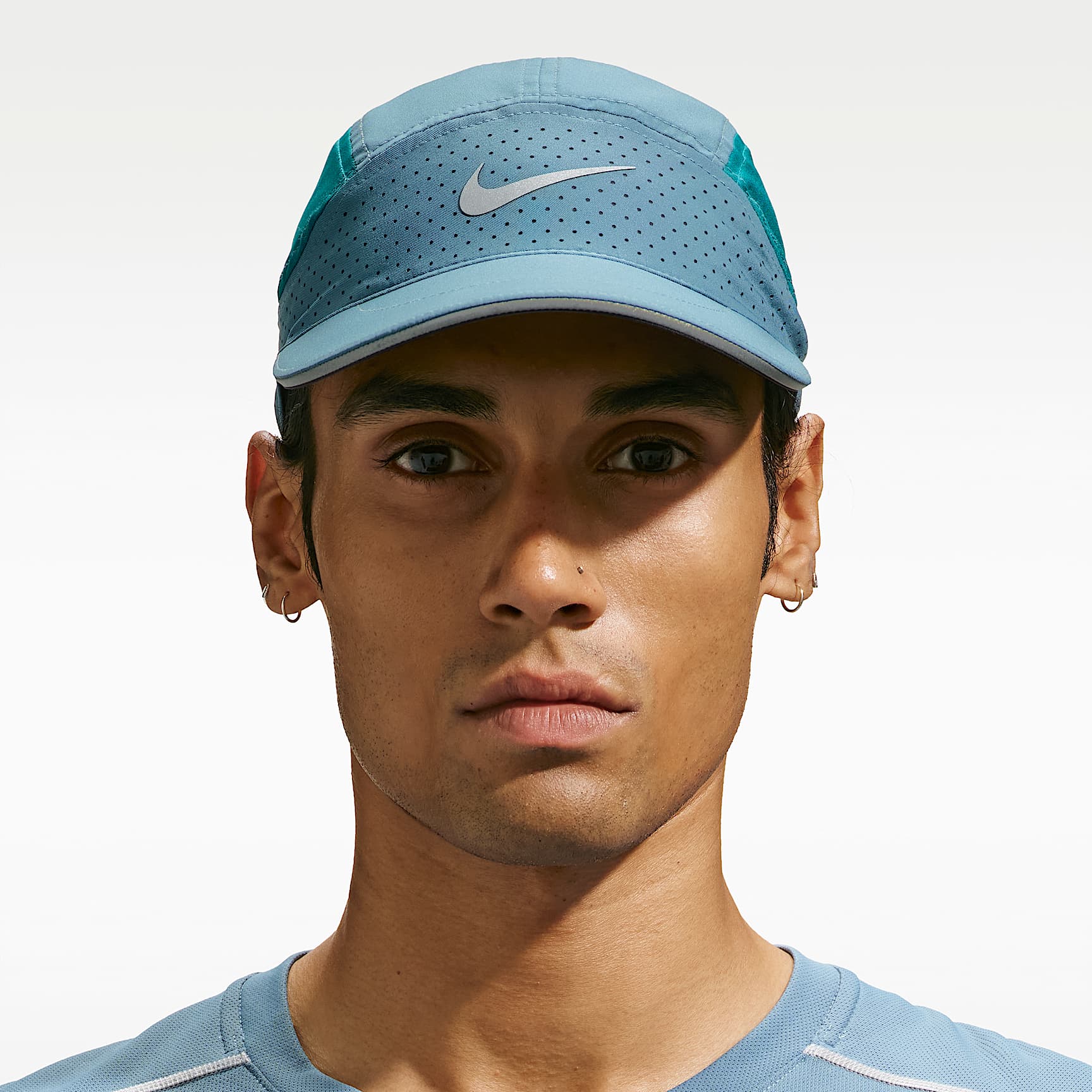 Nike Fly Dri-FIT ADV 反光軟帽