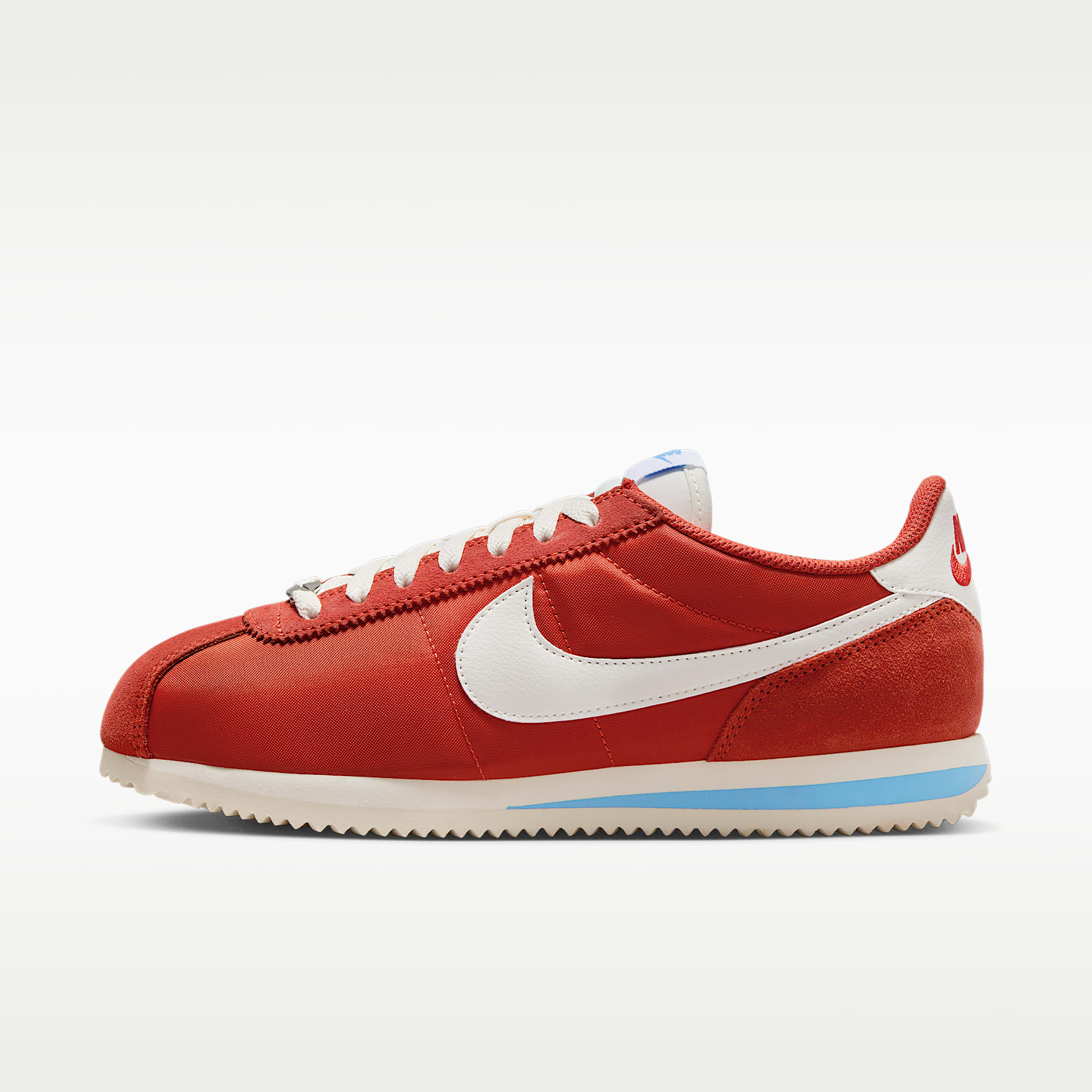 รองเท้าผู้หญิง Nike Cortez Textile