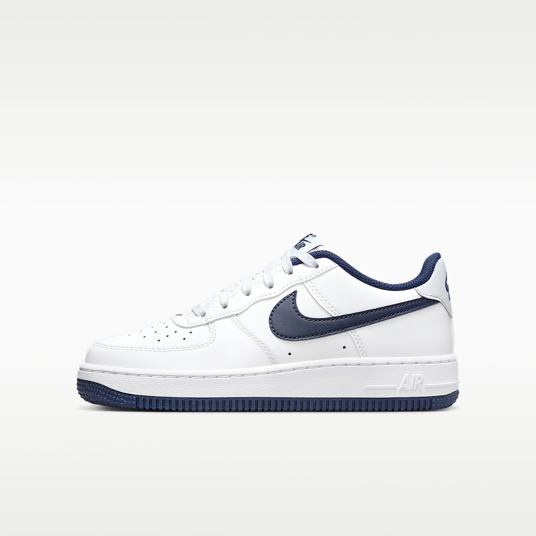 Nike Air Force 1 Older Kids' Shoes