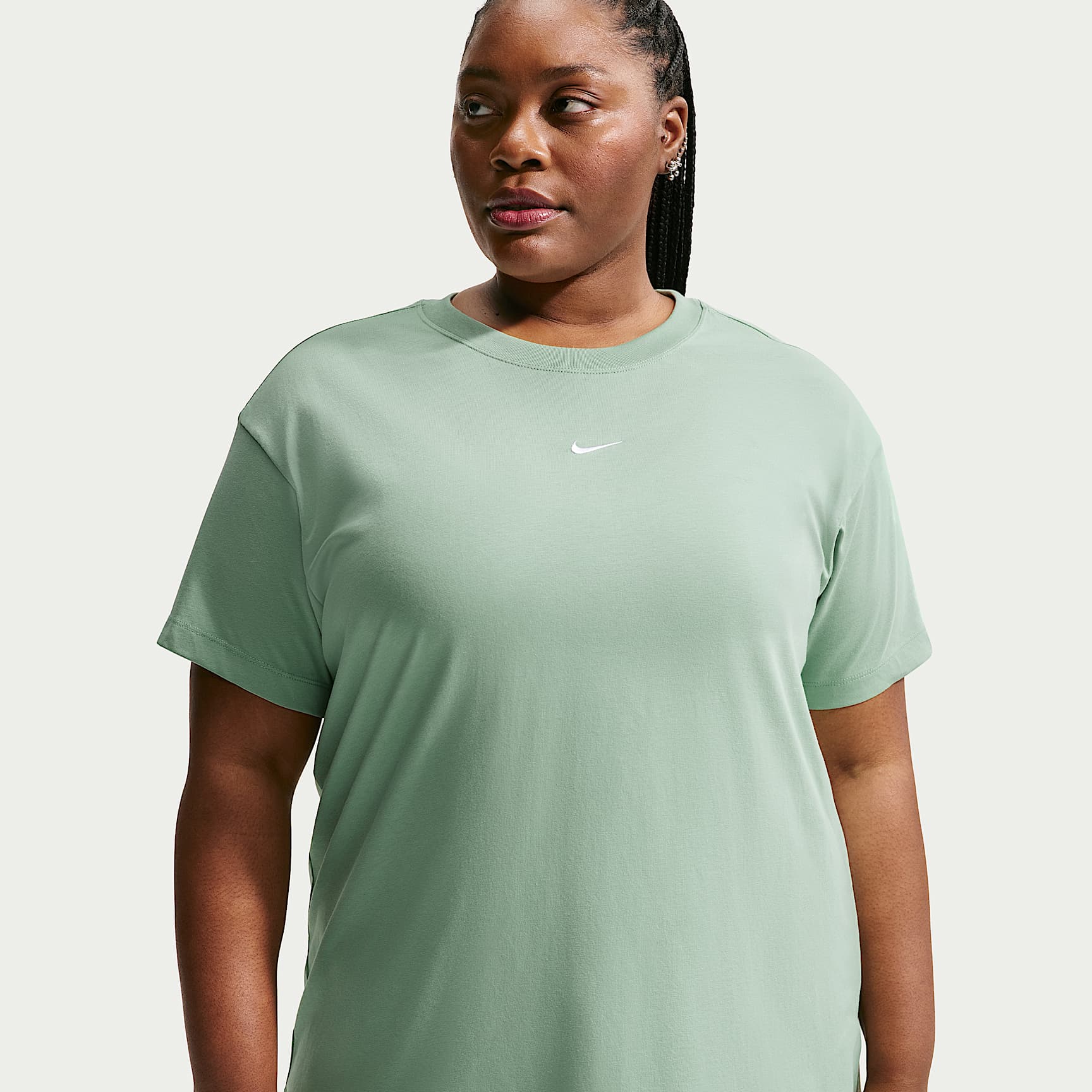 Nike Sportswear Classic Women's Oversized T-Shirt (Plus Size)