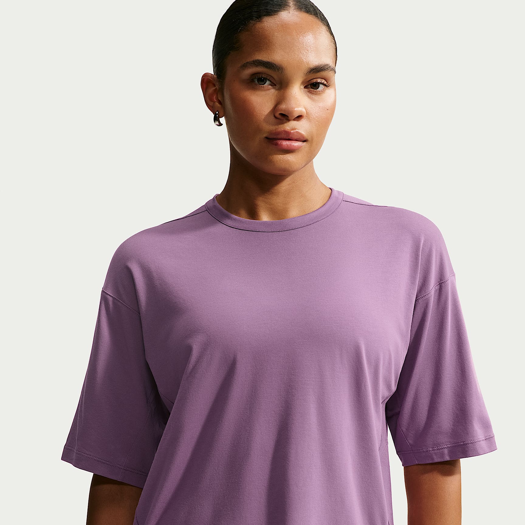 Nike 24.7 ImpossiblySoft Light Women's Dri-FIT Short-Sleeve T-Shirt