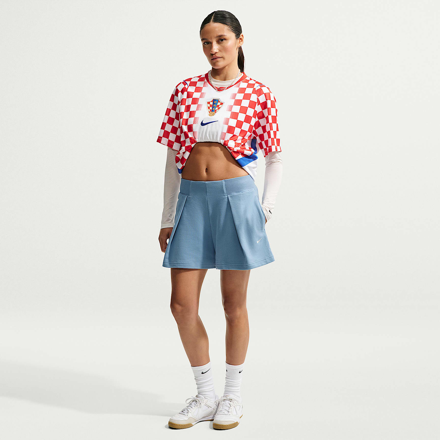 Nike Studio Fleece Lightweight Women's High-Waisted Loose Pleated Shorts