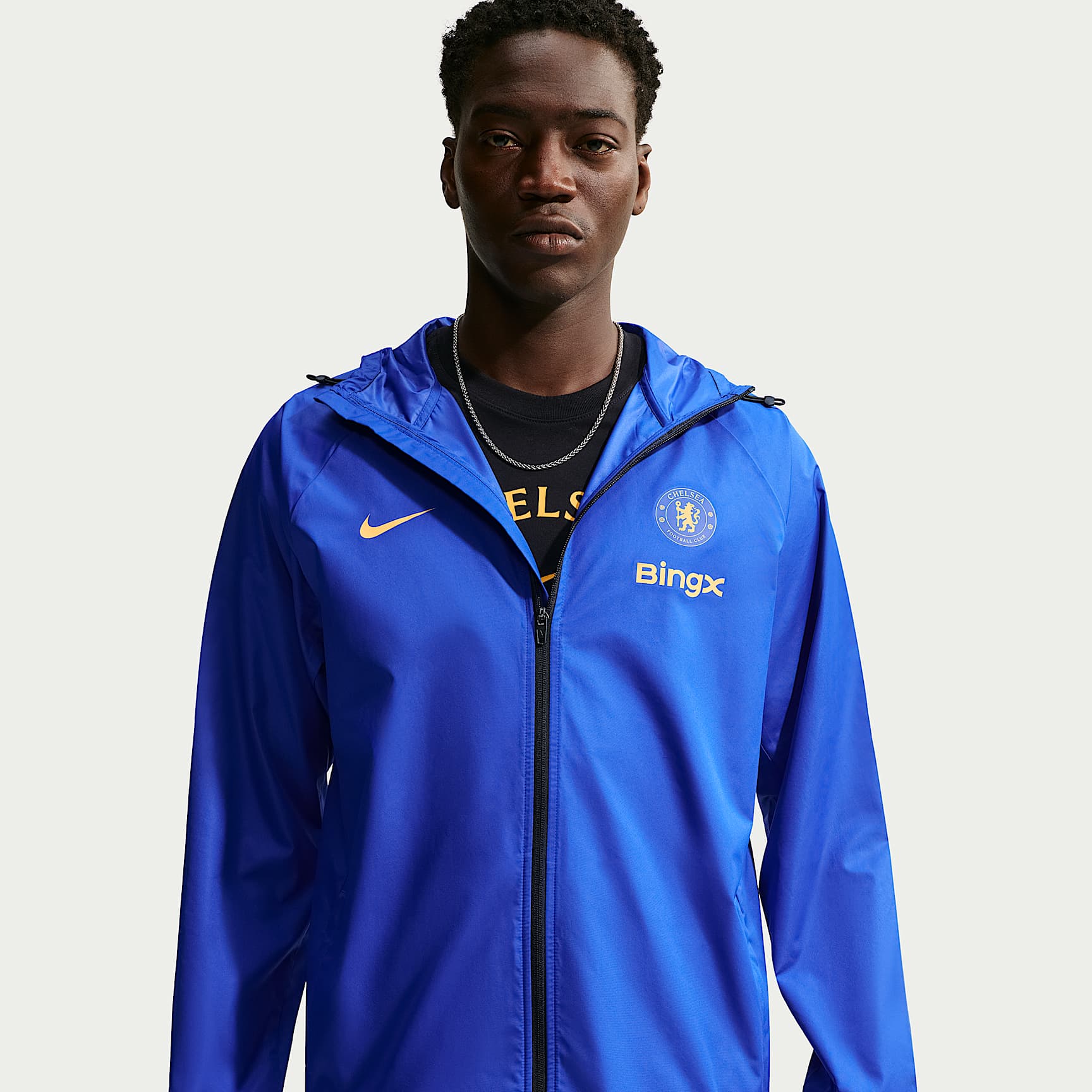 Chelsea FC Academy Pro Men's Nike Storm-FIT Soccer Hooded Rain Jacket