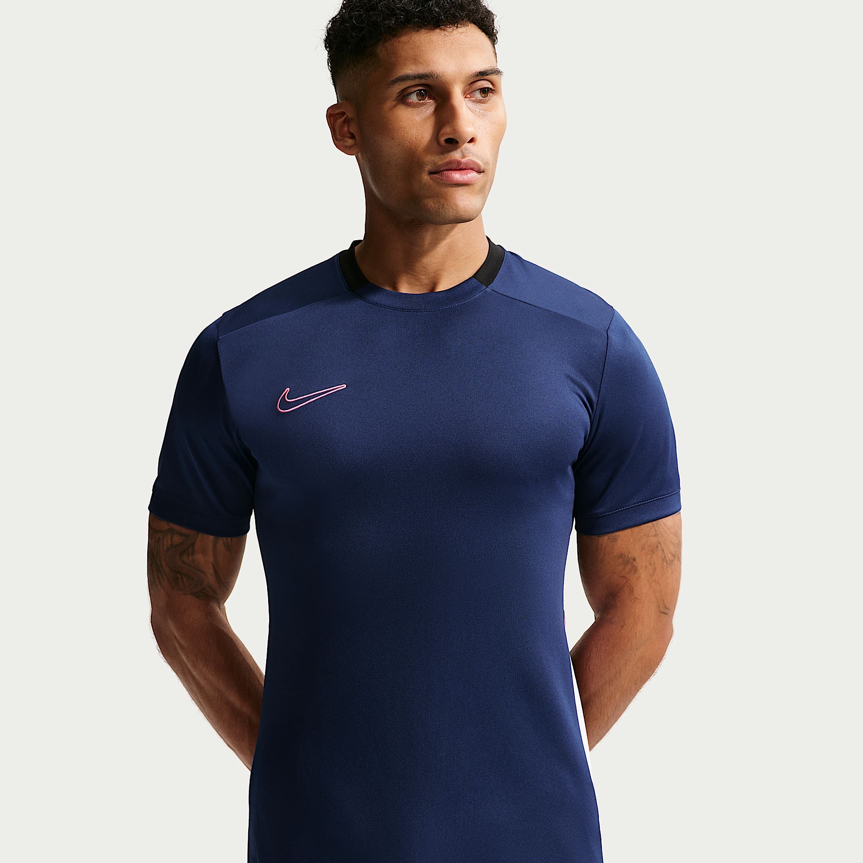 Haut de foot à manches courtes Dri-FIT Nike Academy pour homme