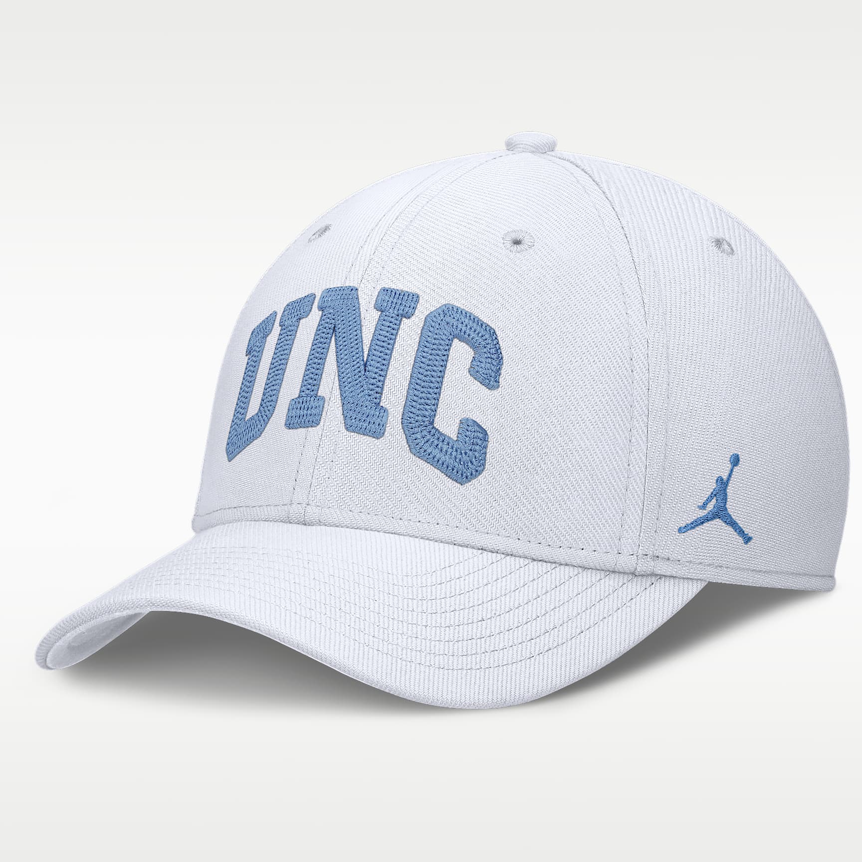 Gorra universitaria marca Jordan para hombre Dri-FIT North Carolina Classic Swooshflex