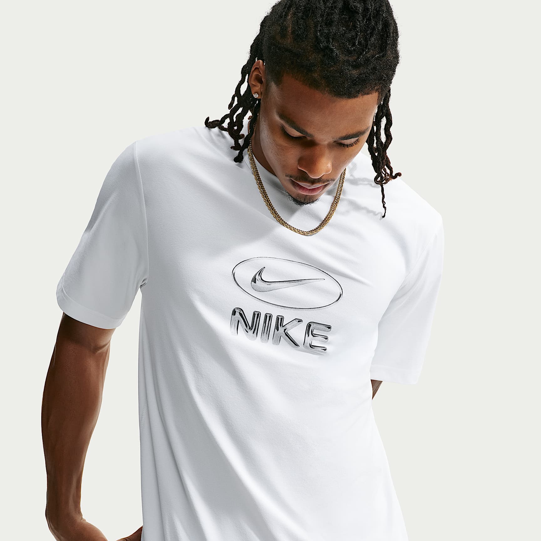 Playera de entrenamiento Dri-FIT con protección contra los rayos UV para hombre Nike Hyverse
