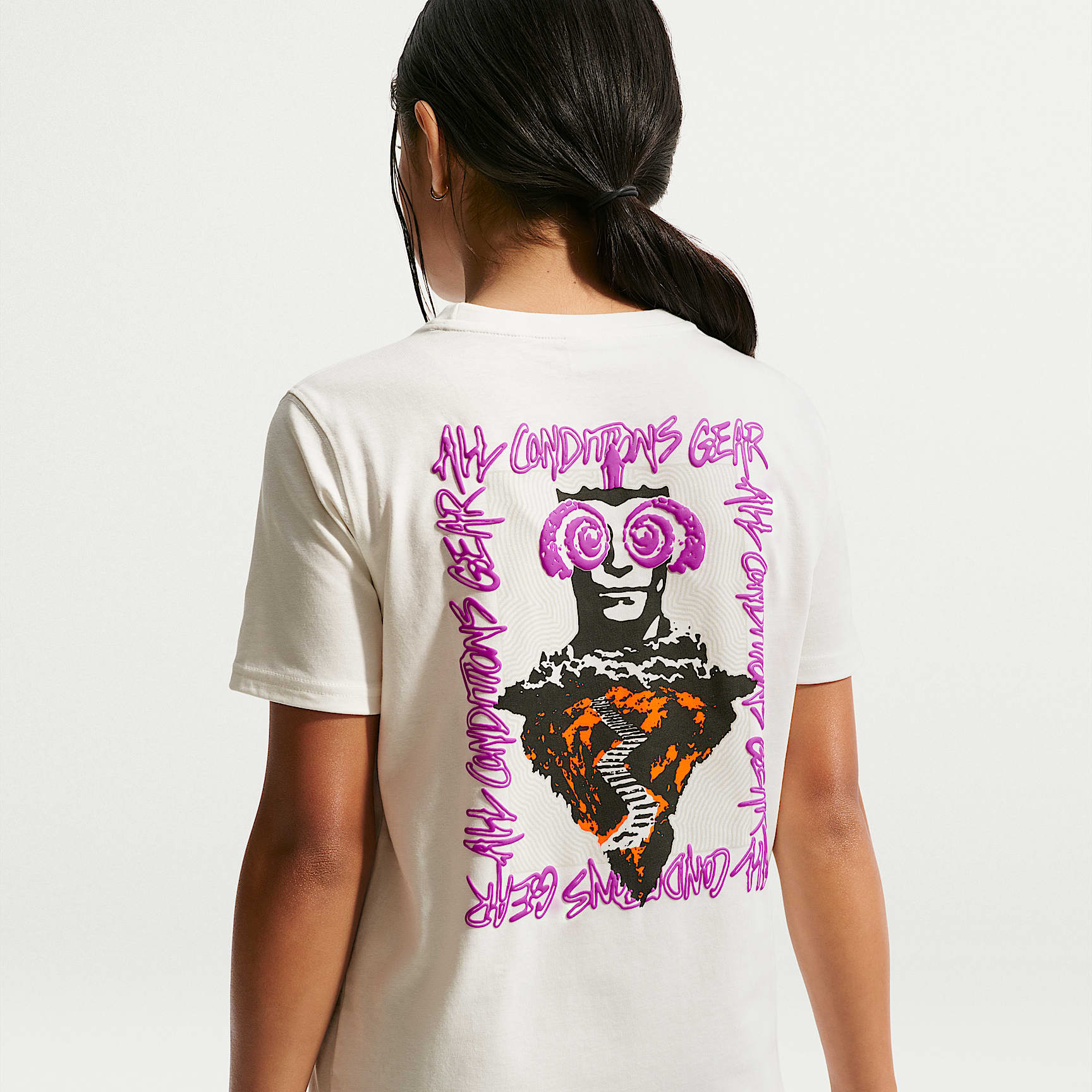 ACG Big Kids' Dri-FIT Head in the Clouds T-Shirt