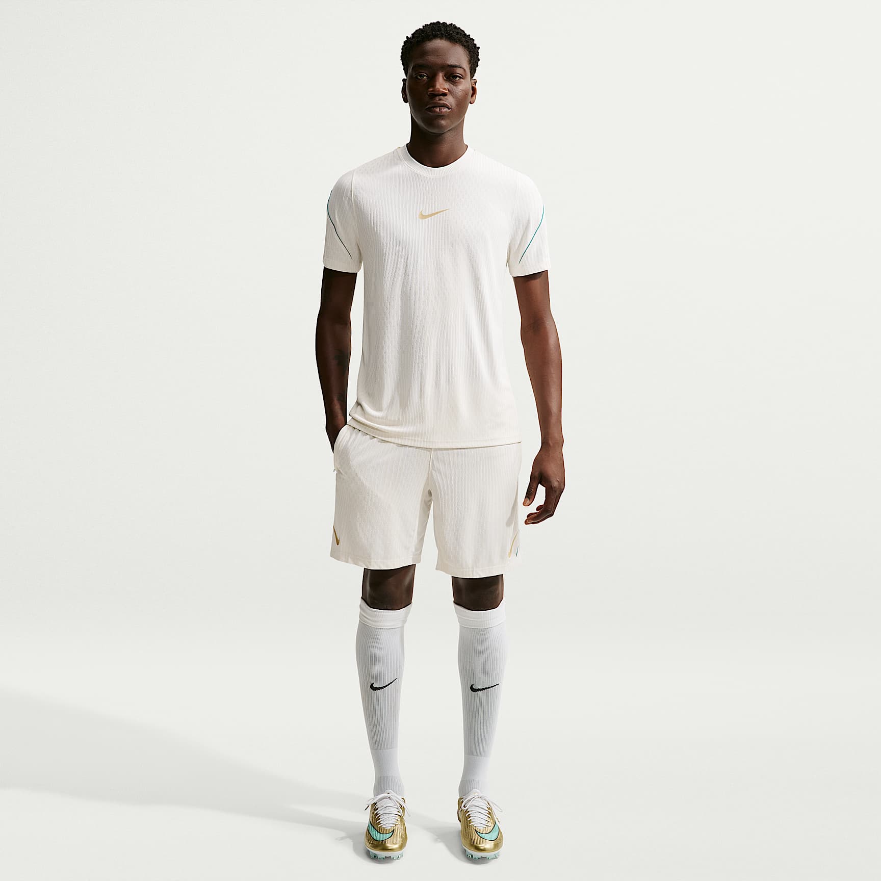 Shorts da calcio in maglia Dri-FIT ADV Nike Strike Elite – Uomo