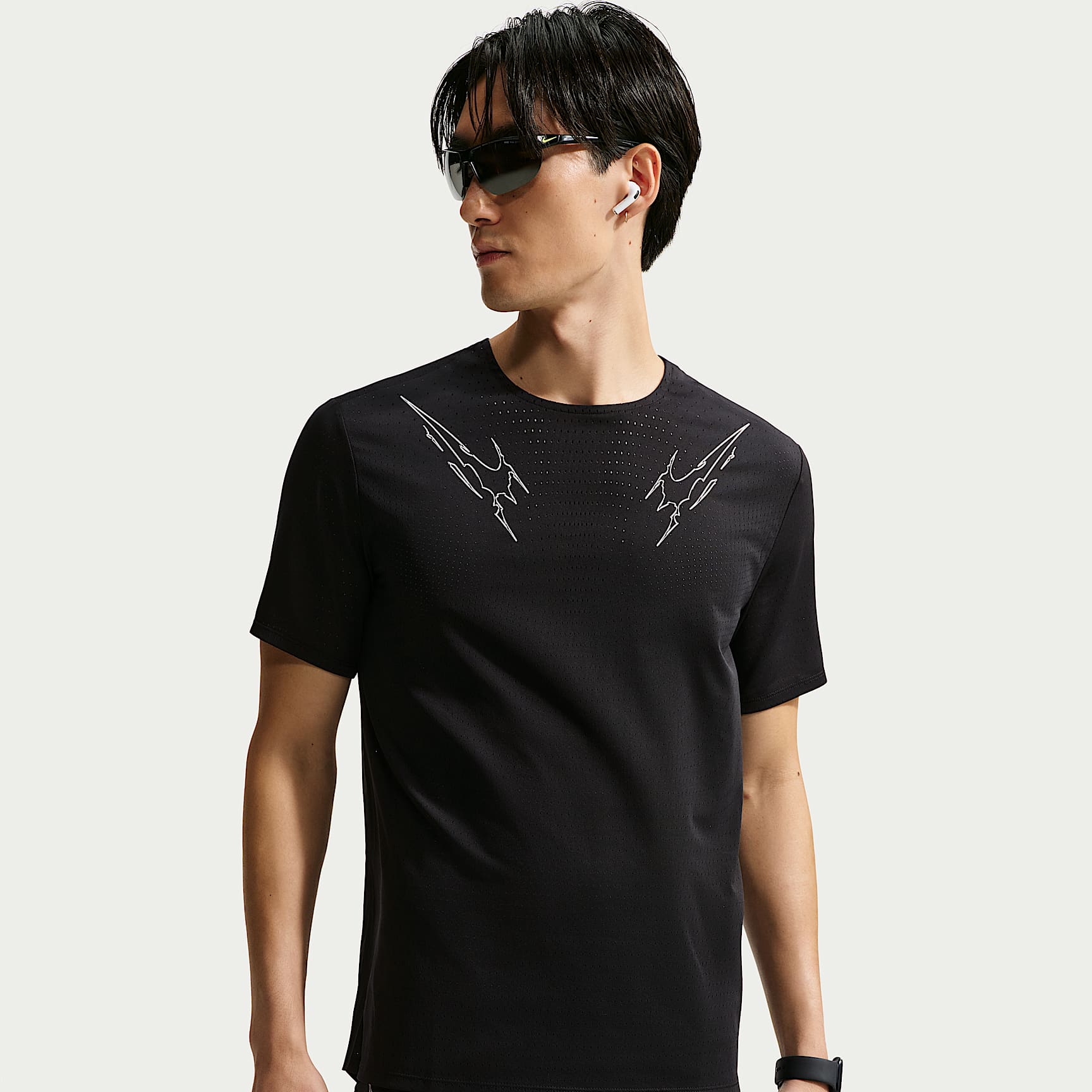 Nike AeroSwift Men's Dri-FIT ADV Short-Sleeve Graphic Running Top