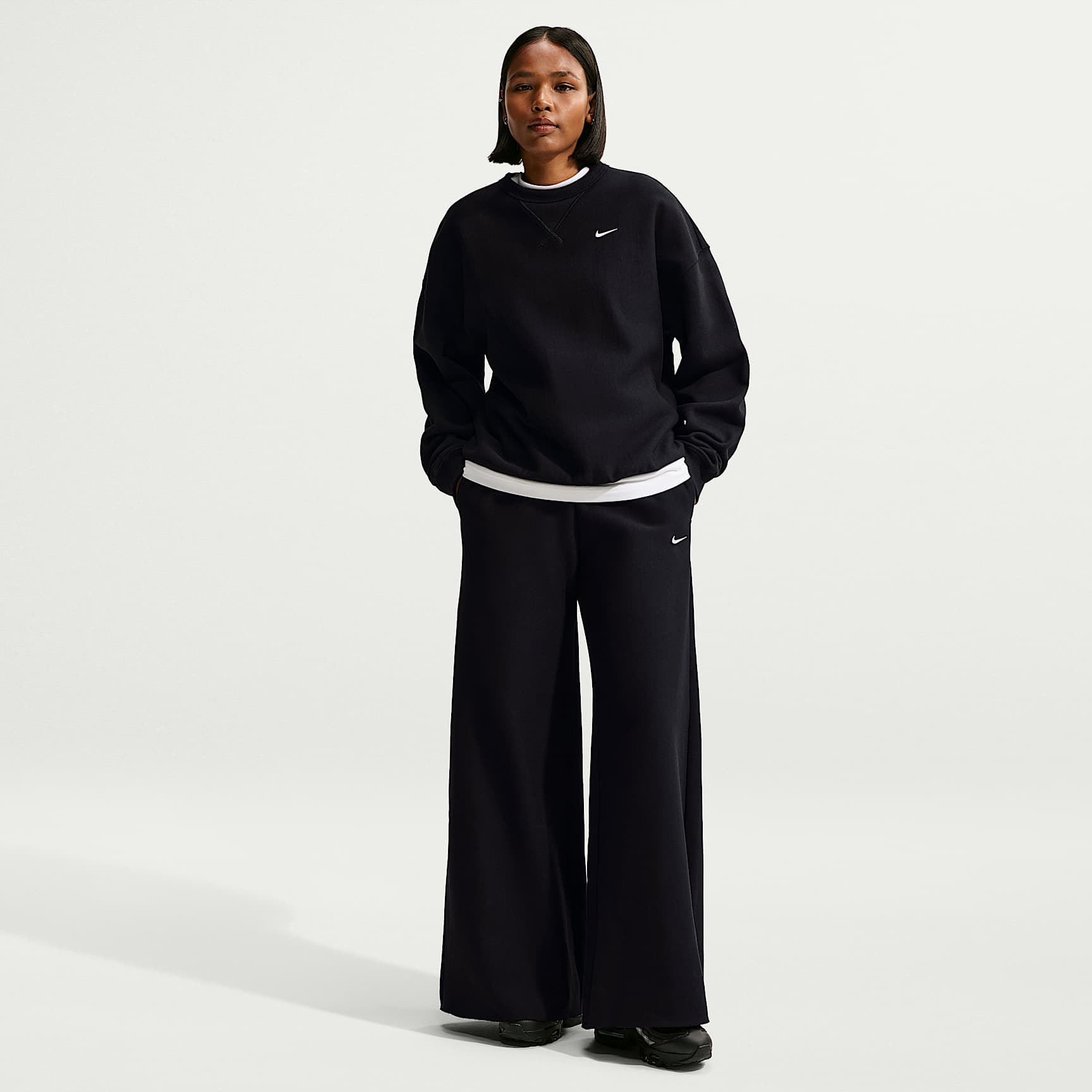Nike Studio Fleece Heavyweight Women's Mid-Rise Wide-Leg Pants