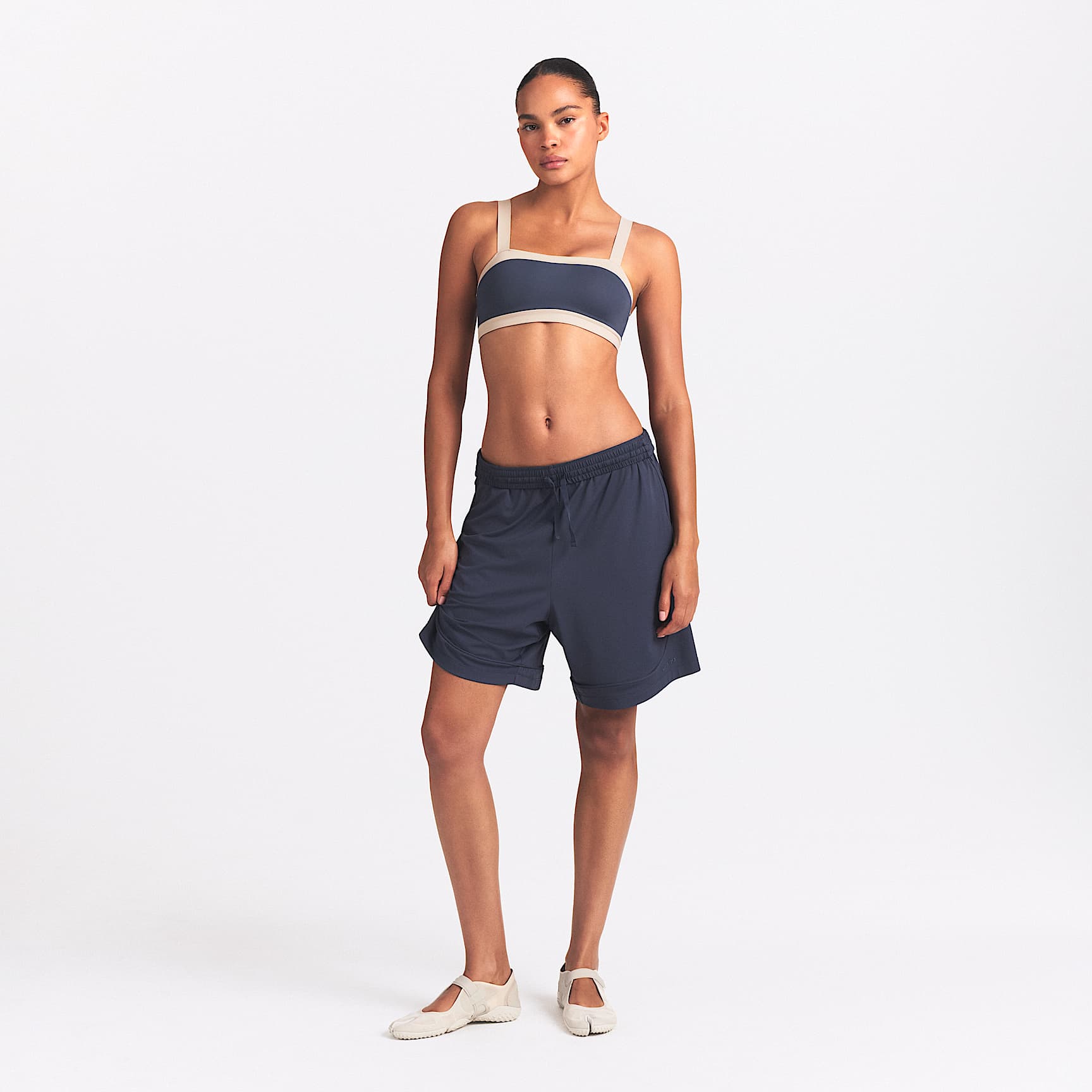 NikeSKIMS Airy Women's Relaxed Shorts