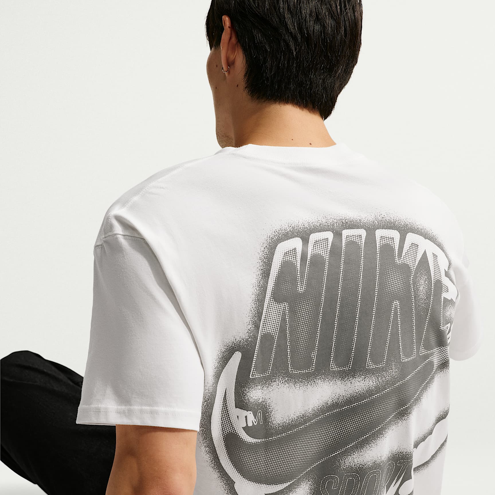 Nike Sportswear Men's Loose T-Shirt