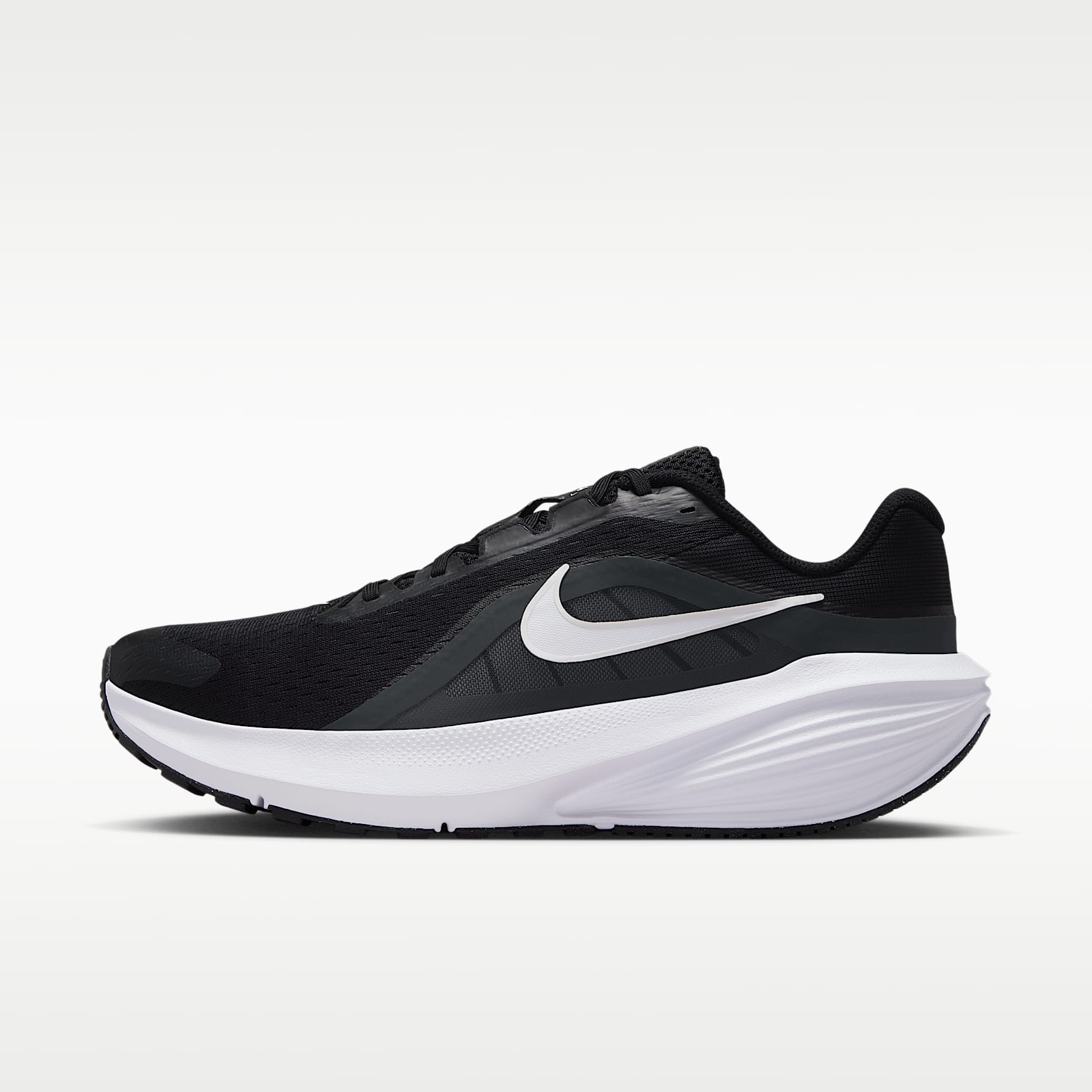 Tenis de correr en pavimento para hombre Nike Downshifter 14