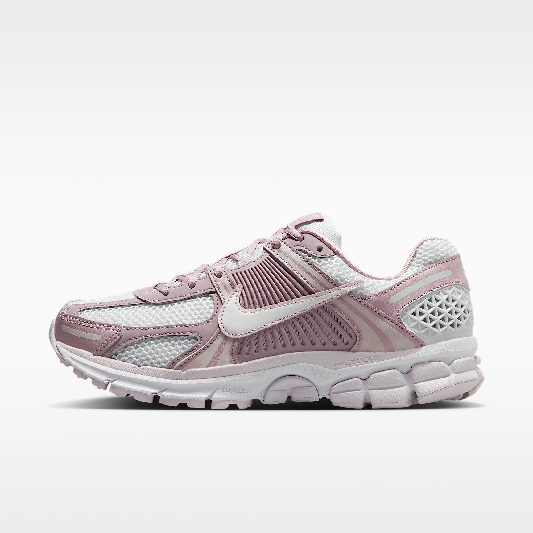 Nike Zoom Vomero 5 Women's Shoes with Reflective Design Accents