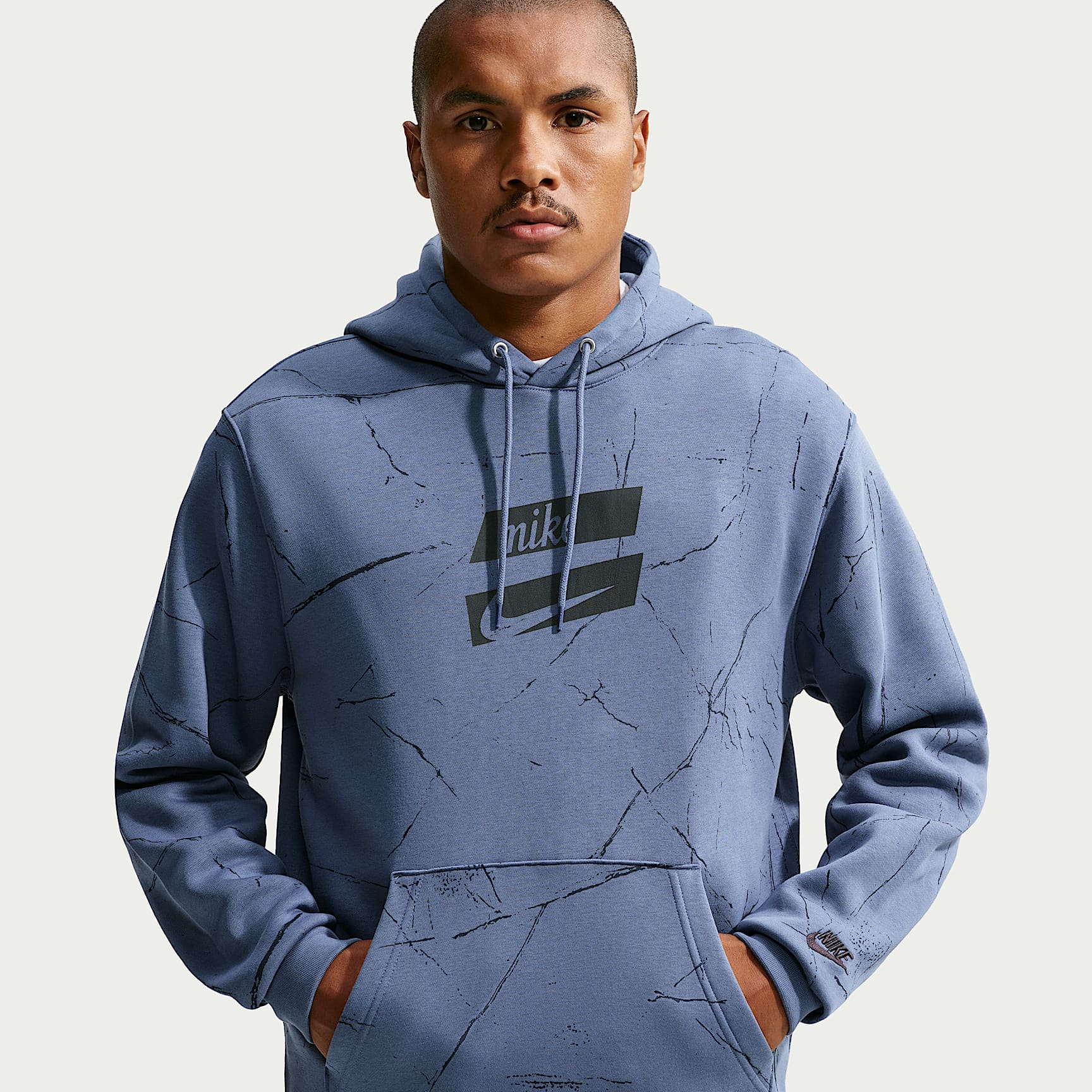 Sudadera con gorro sin cierre de tejido Fleece para hombre Nike Club