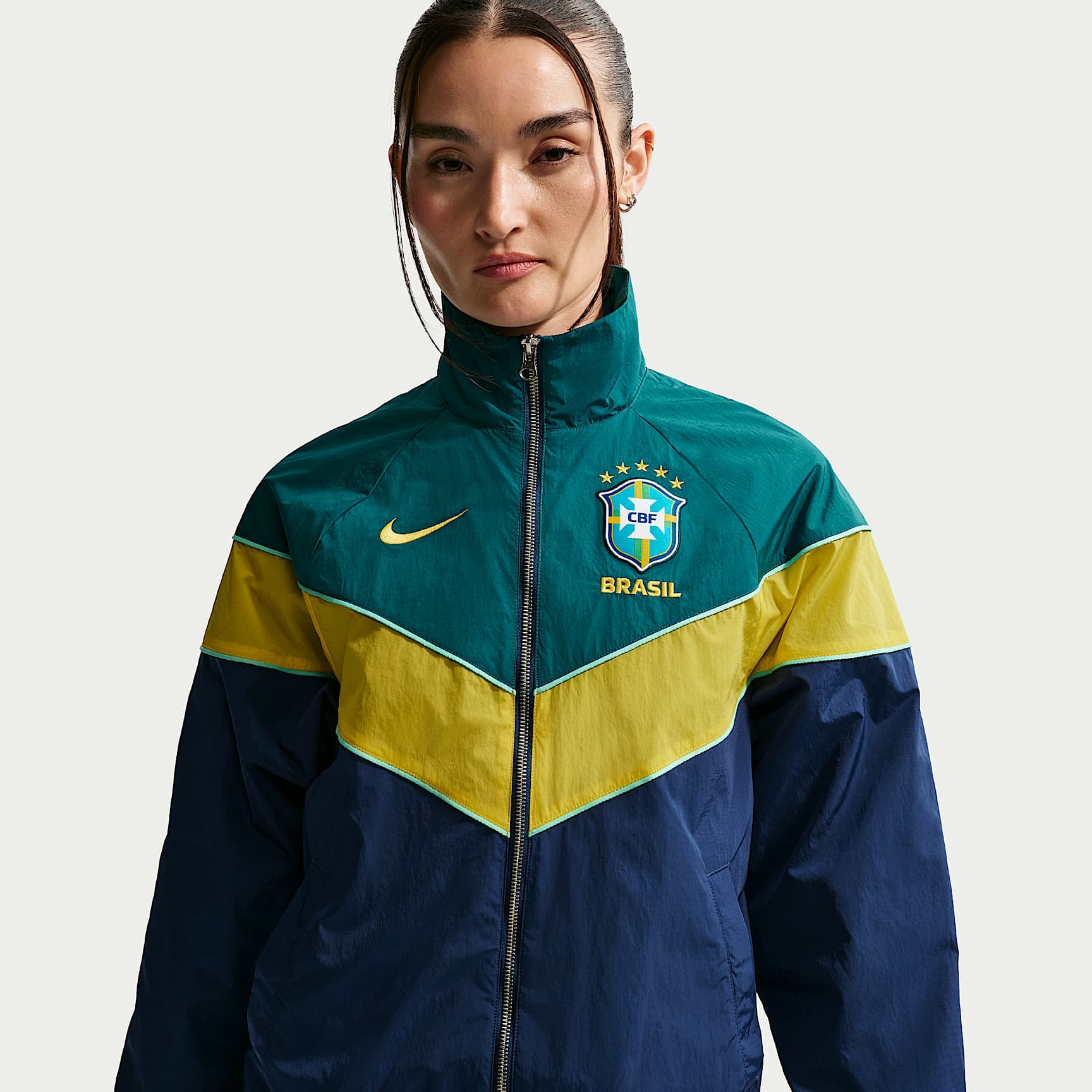 Brazil Windrunner Women's Nike Soccer UV Woven Jacket