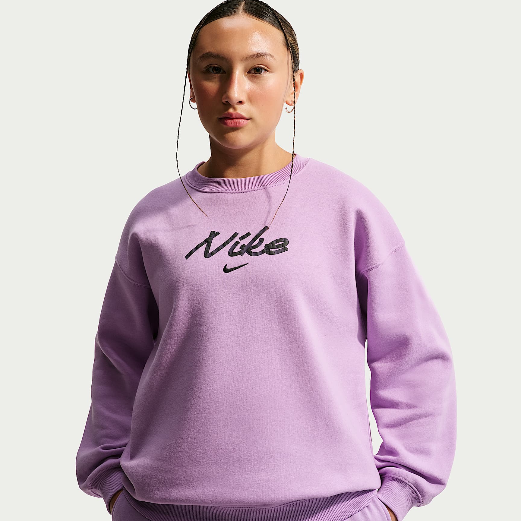 Oversized Nike Sportswear Studio Fleece-sweatshirt med rund hals til større børn (piger)