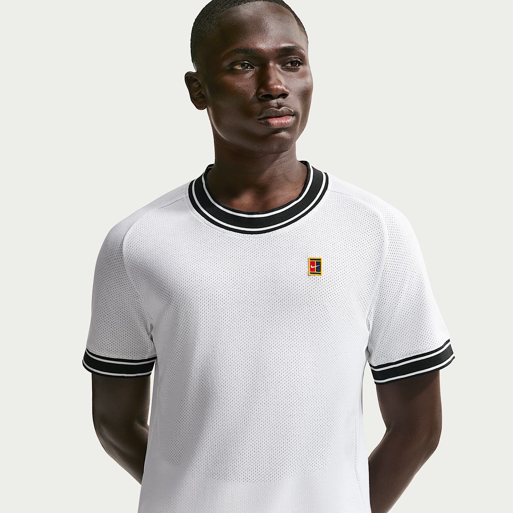 NikeCourt Heritage Kurzarm-Tennisoberteil für Herren