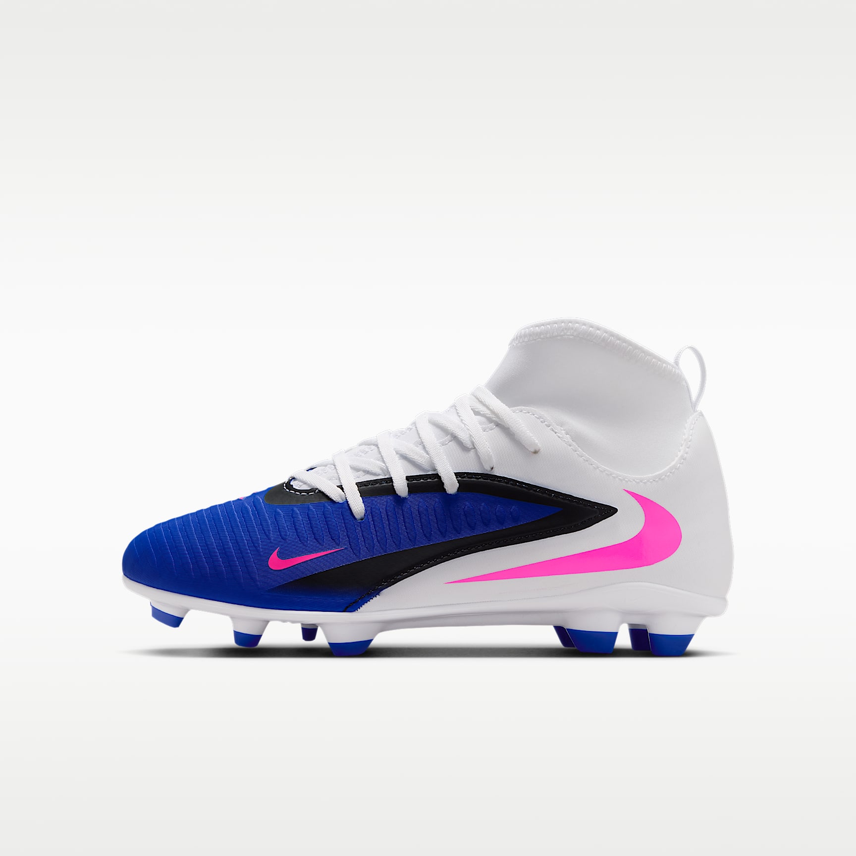 Nike Jr. Phantom 6 High Club Older Kids' Multi-Ground Football Boot