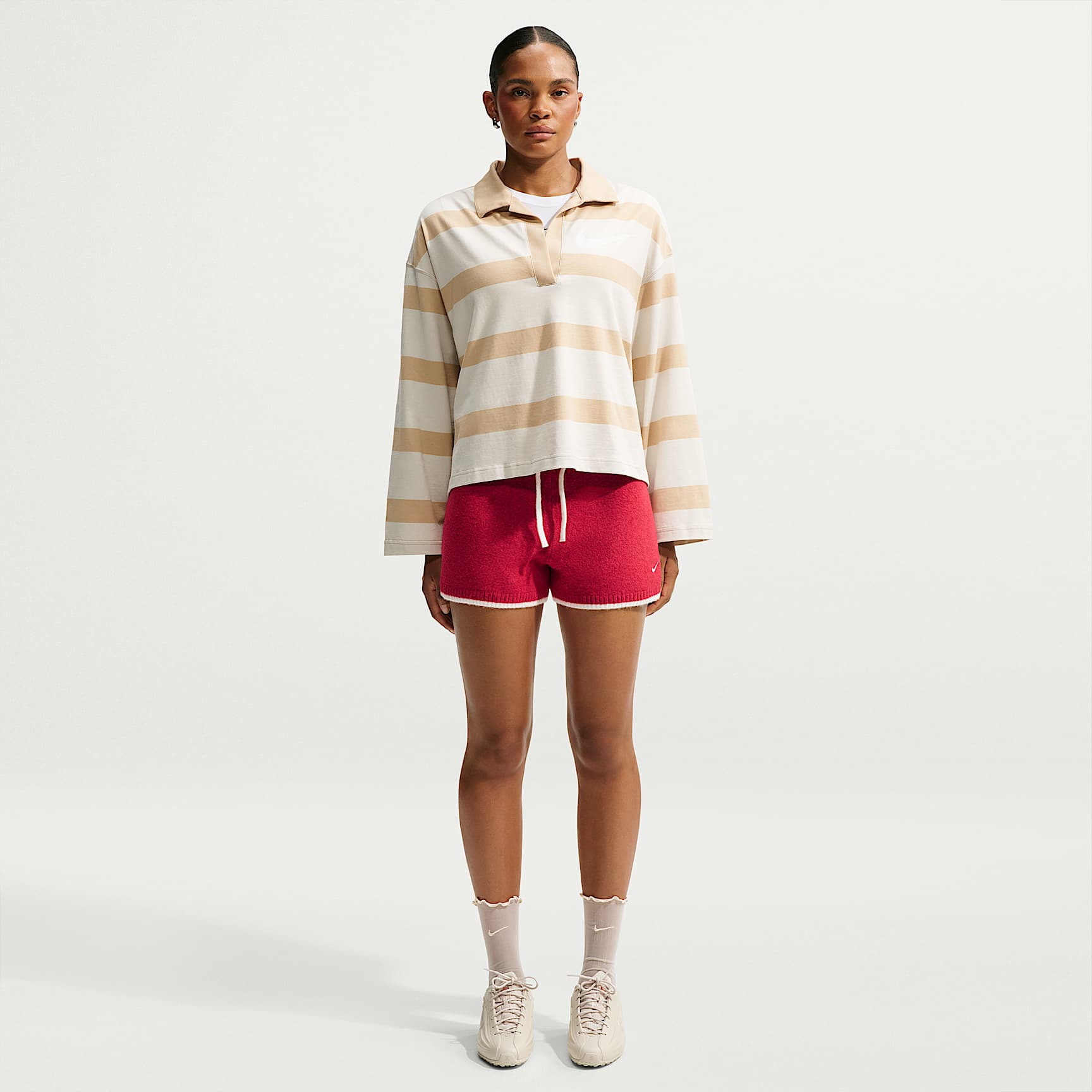Nike Sportswear Chill Knit Women's Mid-Rise Shorts