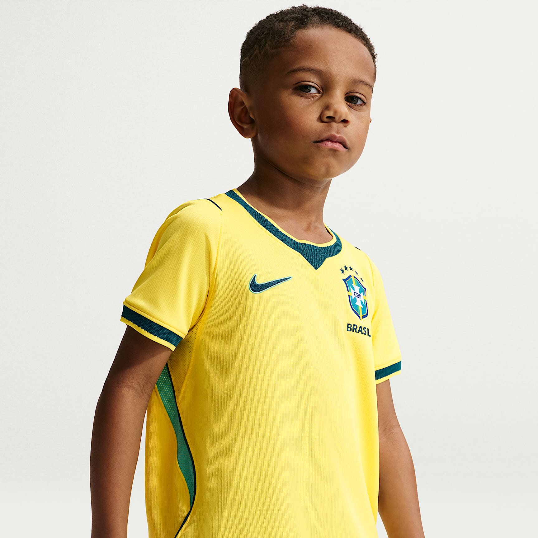 Jersey de fútbol Nike Dri-FIT Replica de Brasil local 2026 Stadium para niños talla pequeña