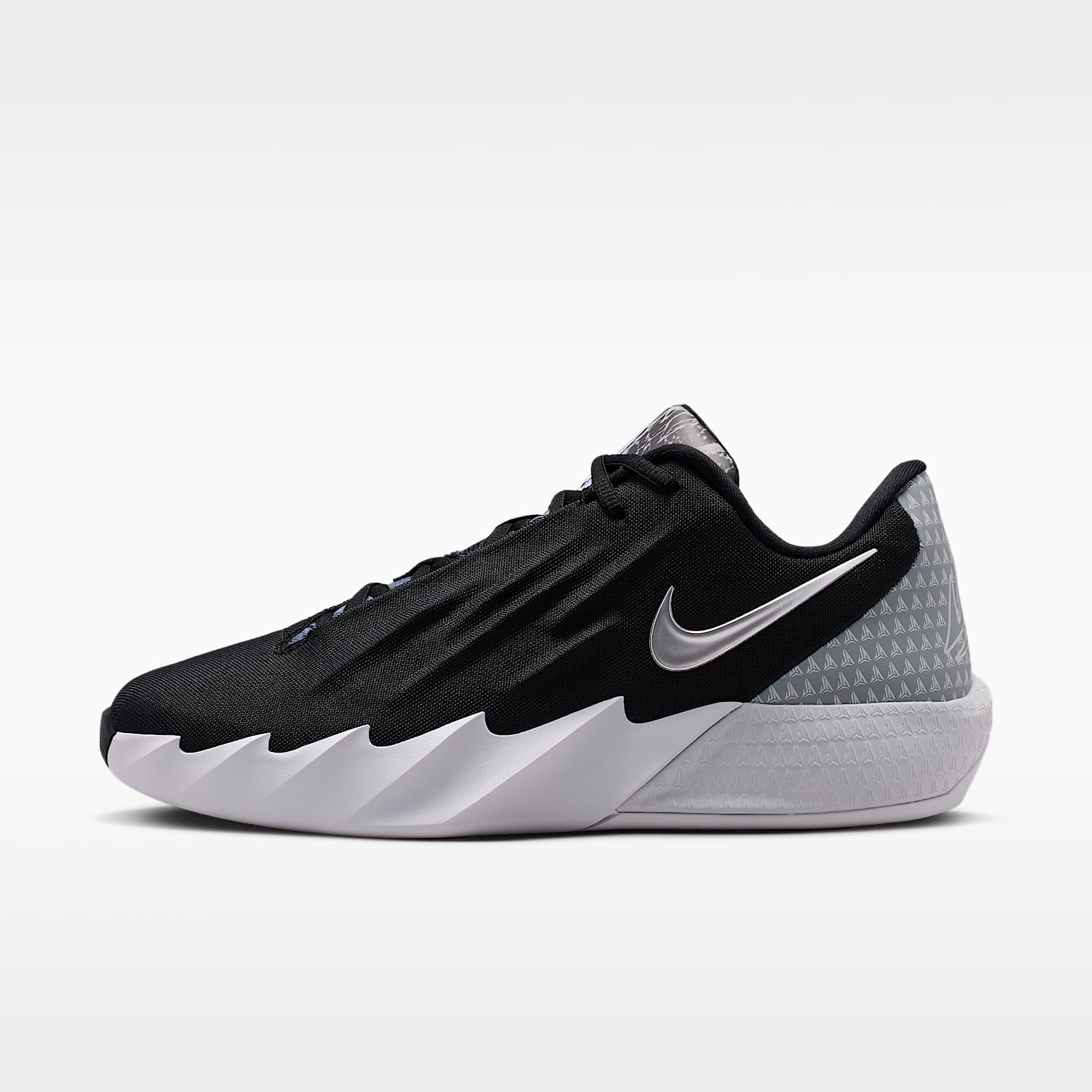 Twelve Time EP Men's Basketball Shoes