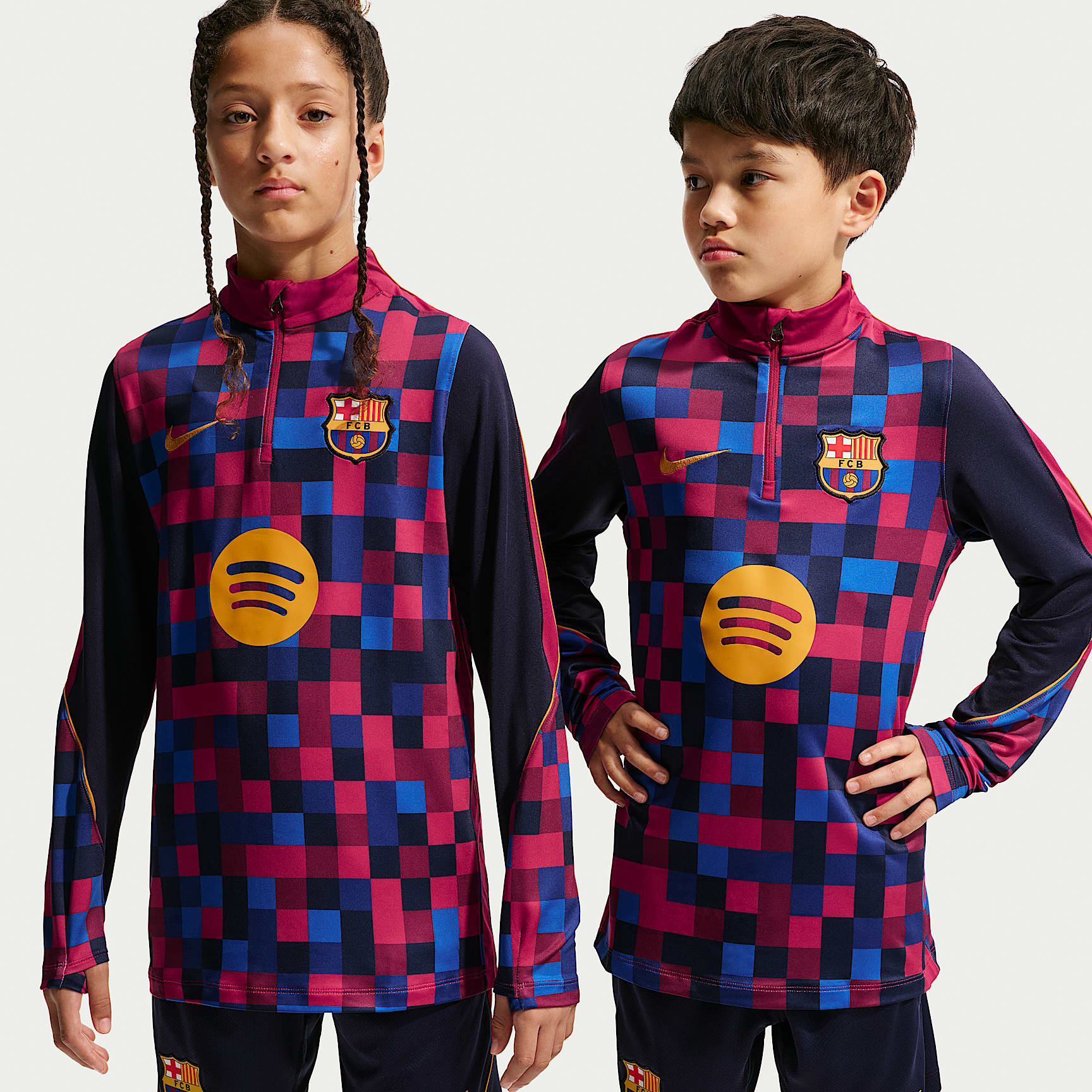 FC Barcelona Strike Home Big Kids' Nike Dri-FIT Soccer Pre-Match Knit Drill Top