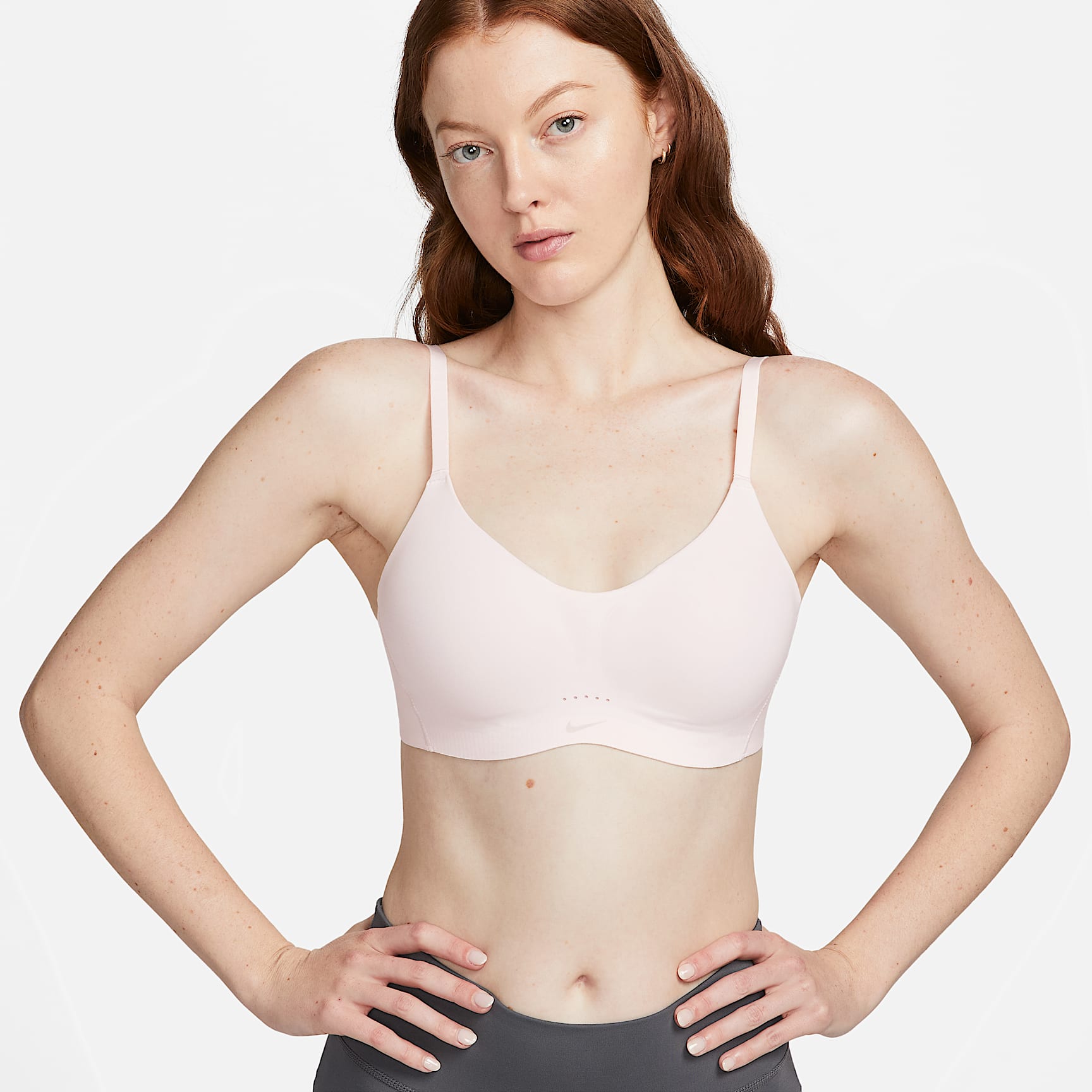 Bra deportivo de baja sujeción con almohadillas para mujer Nike Alate Minimalist