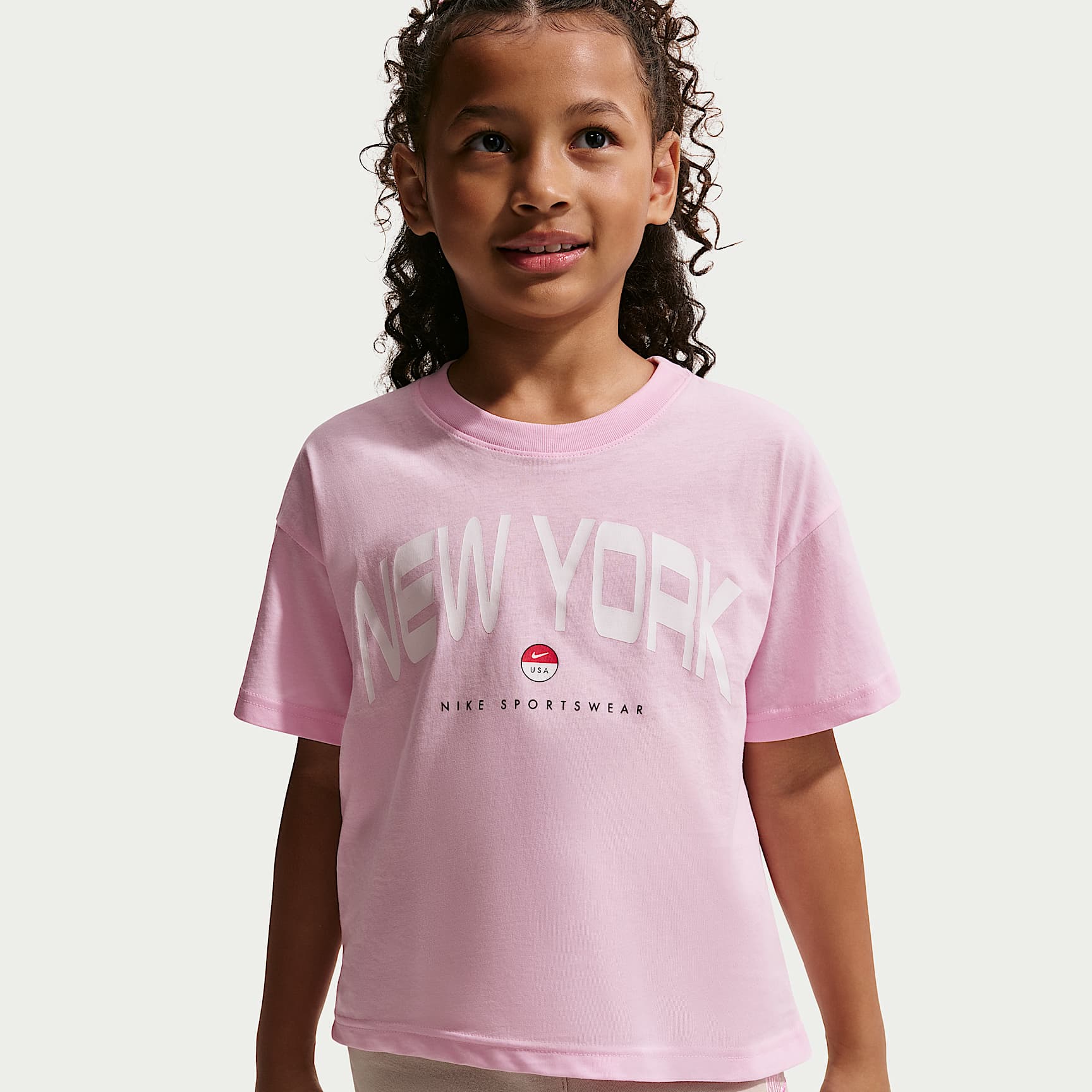 Nike Sportswear Big Kids' (Girls') T-Shirt