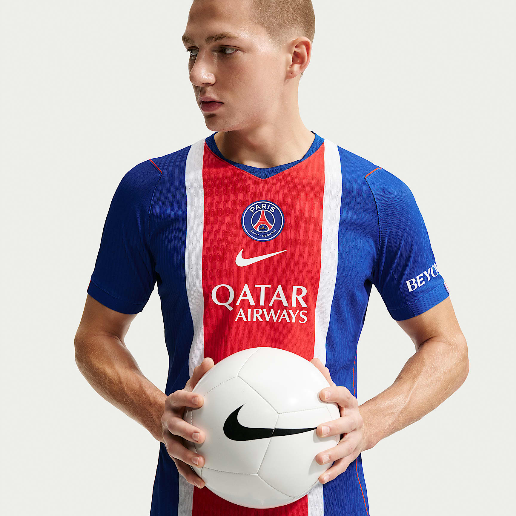 Paris Saint-Germain 2026/27 Match Home Men's Nike Aero-FIT Football Authentic Shirt