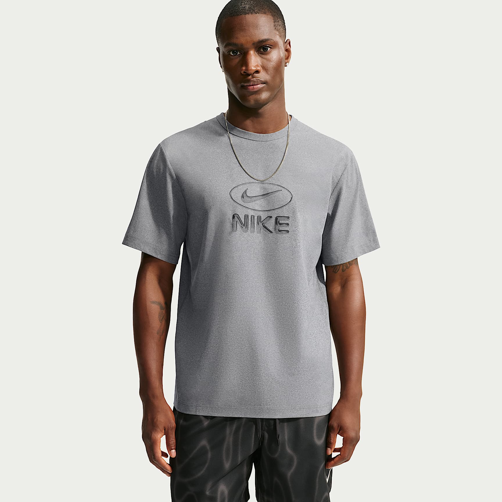 Nike Hyverse Men's Dri-FIT UV Protection Training T-Shirt