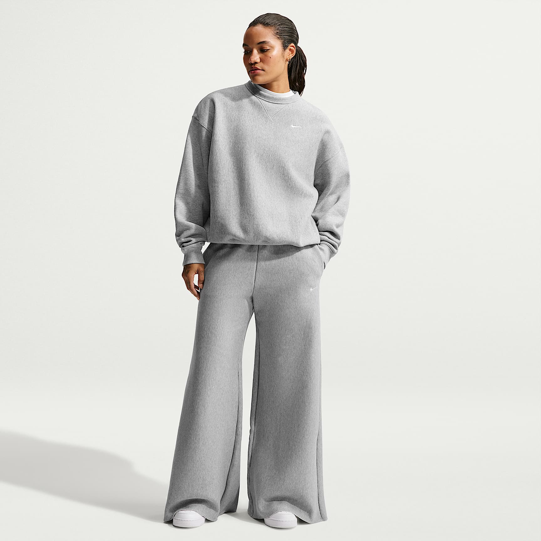 Nike Studio Fleece Heavyweight Women's Mid-Rise Wide-Leg Pants