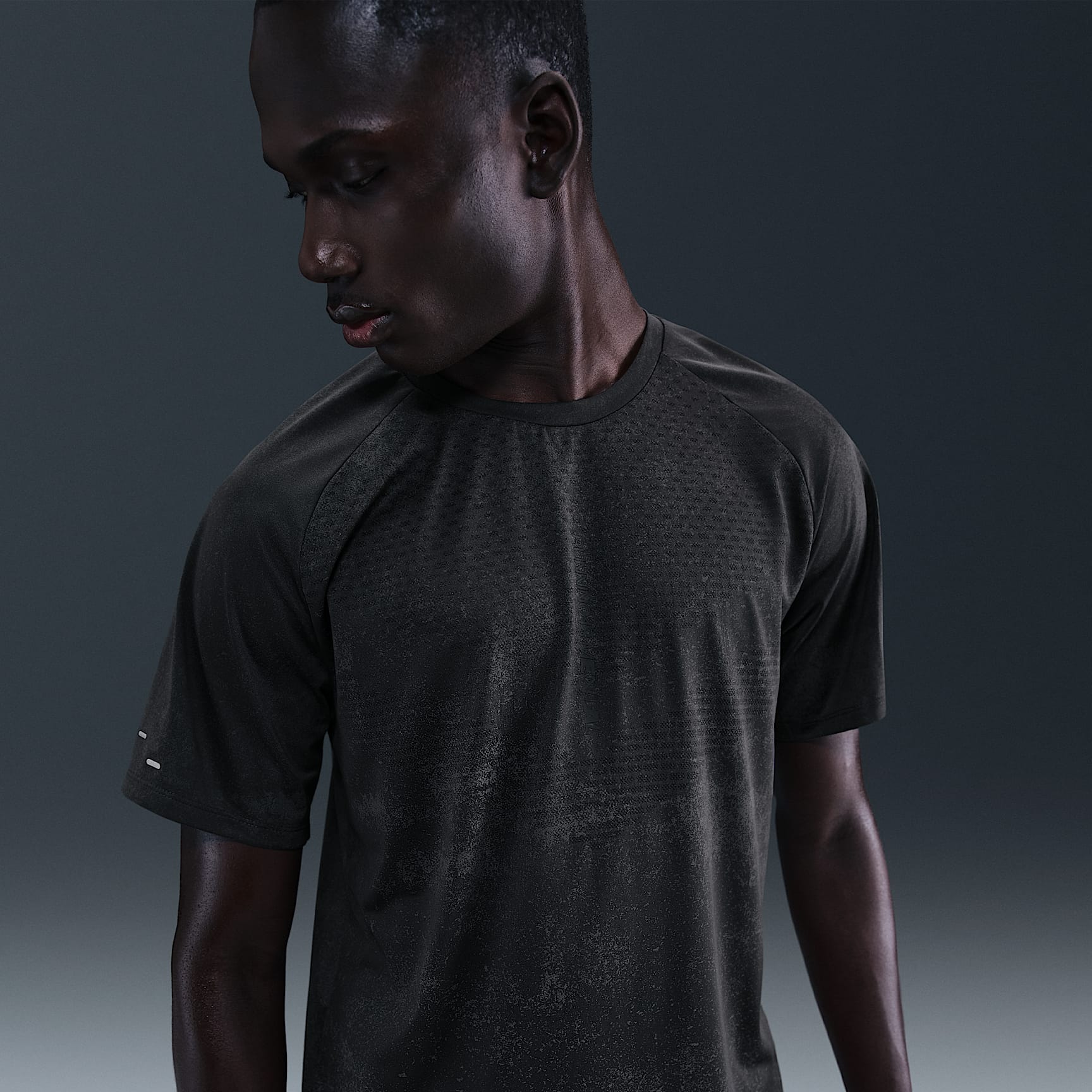 Nike Stride Men's Dri-FIT ADV Short-Sleeve Running Top with Reflective Design Accents