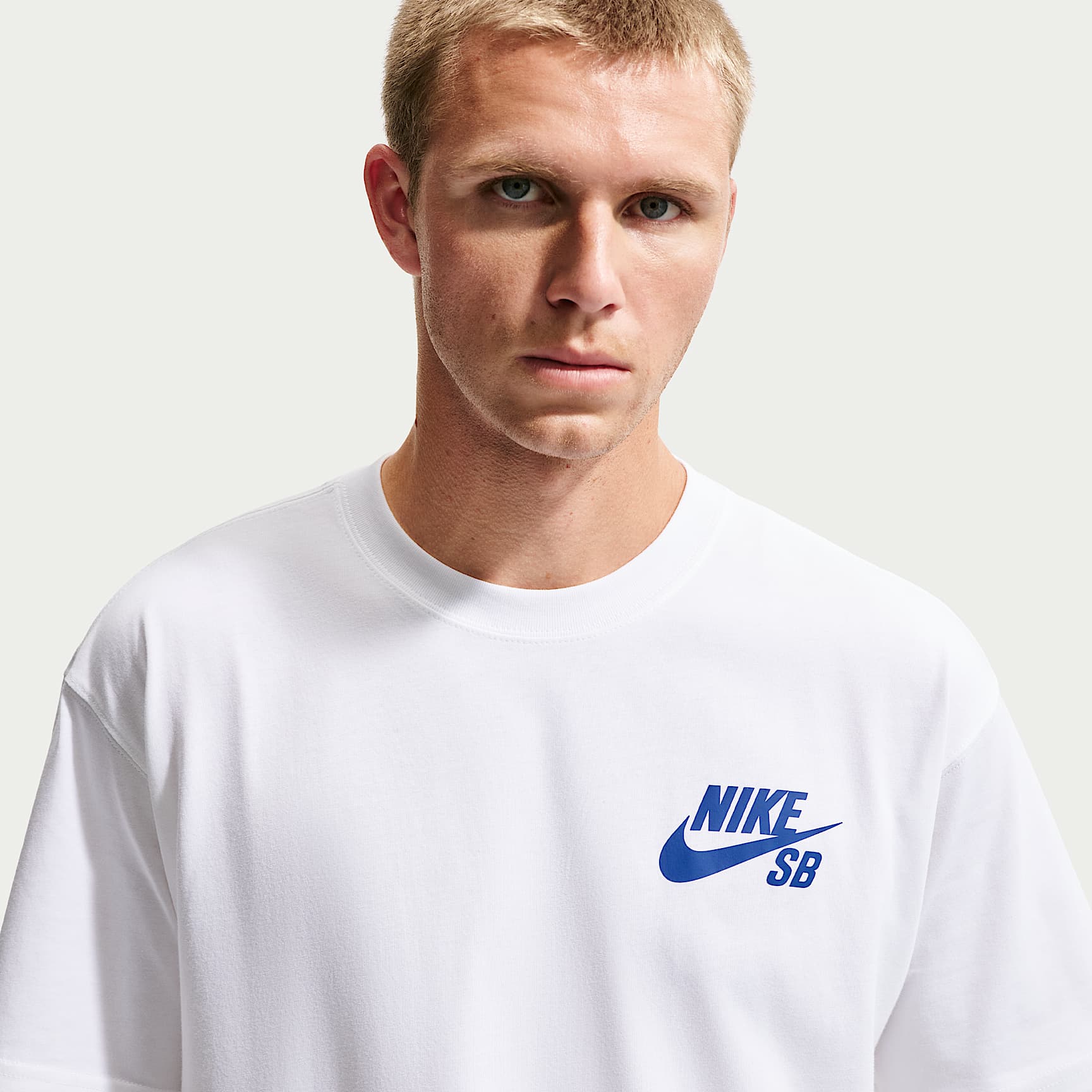 T-shirt de skateboard à logo Nike SB